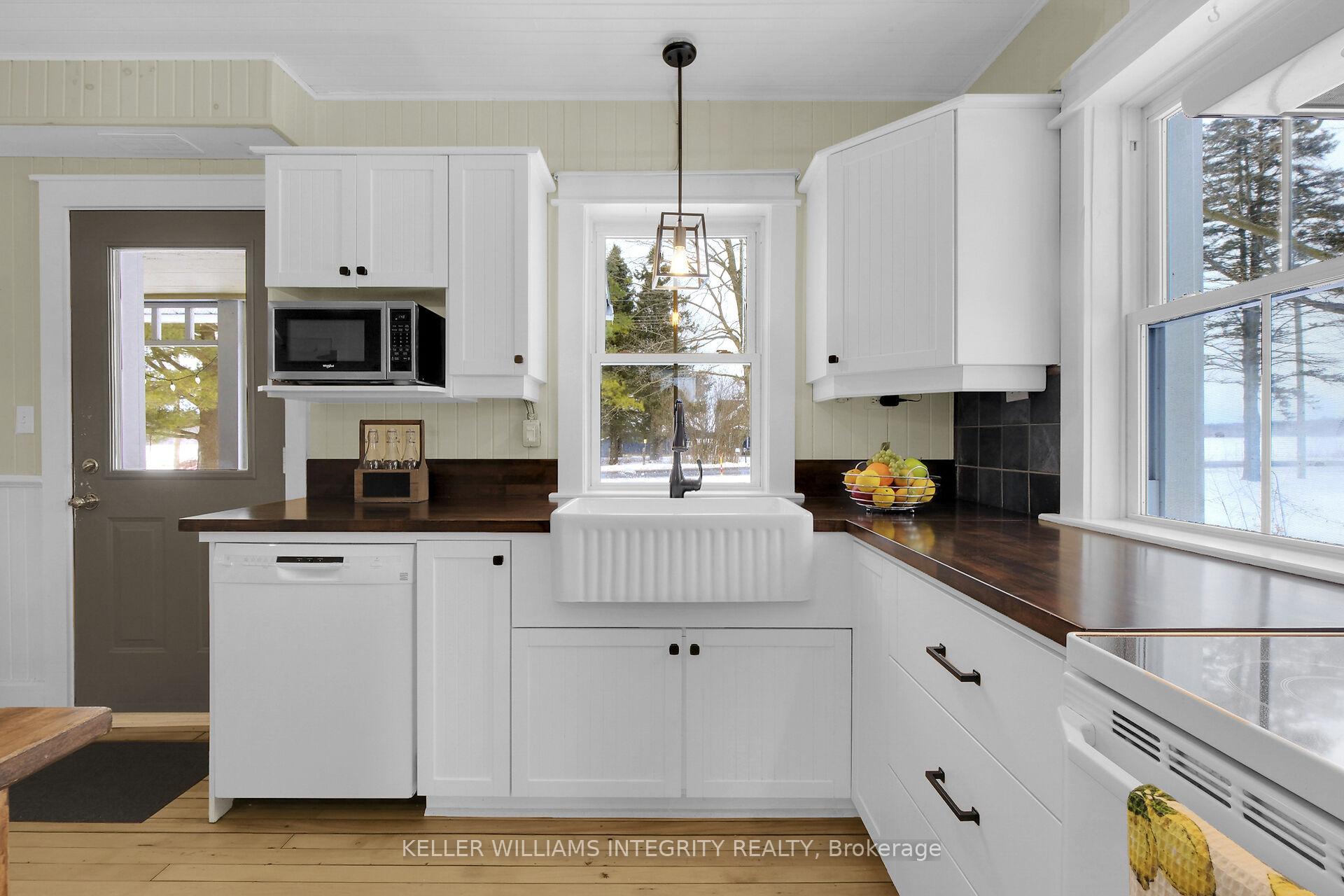 Photo 6 of 1430 Pleasant Corner Road, Champlain, Champlain Twp — HOMEH