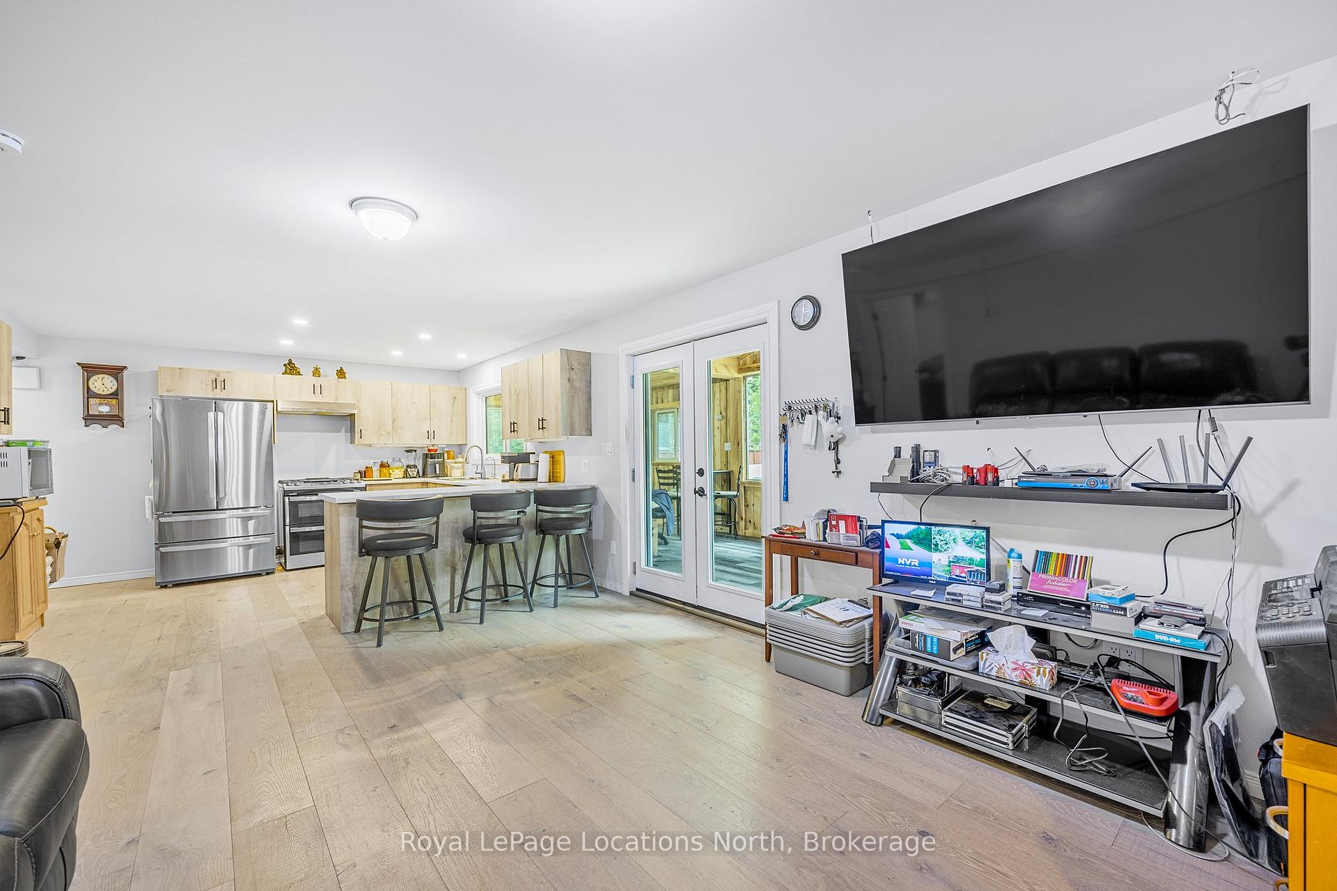 Photo 9 of 797176 East Back Line, Chatsworth — HOMEH