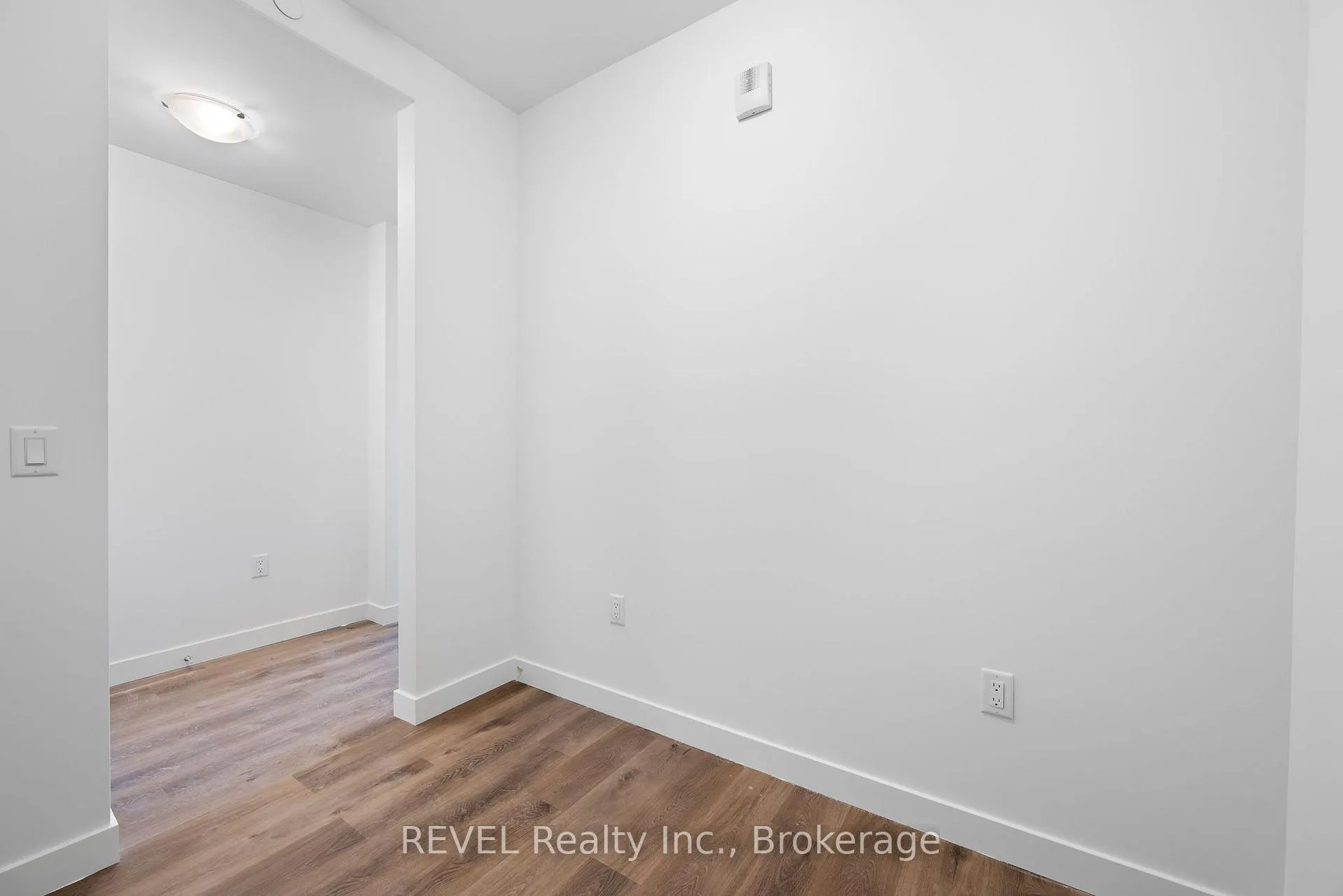 Photo 19 of Unit 315, 461 Green Road, Hamilton, Lakeshore — HOMEH