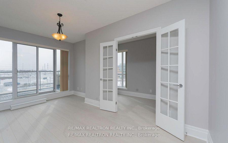Photo 3 of Unit 413, 57 Upper Duke Crescent, Markham, Unionville — HOMEH