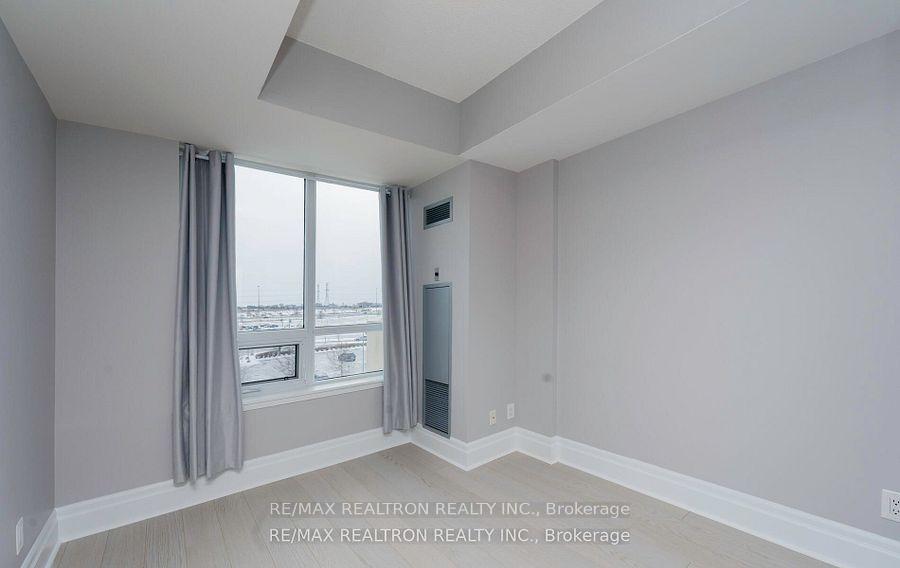 Photo 11 of Unit 413, 57 Upper Duke Crescent, Markham, Unionville — HOMEH