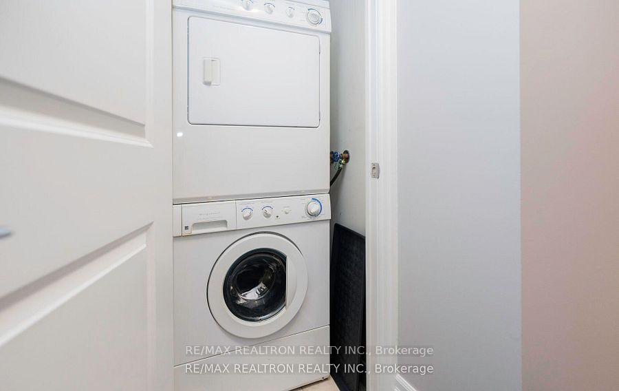 Photo 16 of Unit 413, 57 Upper Duke Crescent, Markham, Unionville — HOMEH