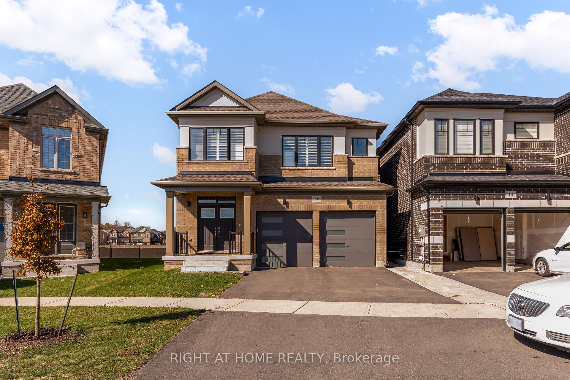 Photo 1 of 14 Moorhart Crescent, Caledon, Rural Caledon — HOMEH