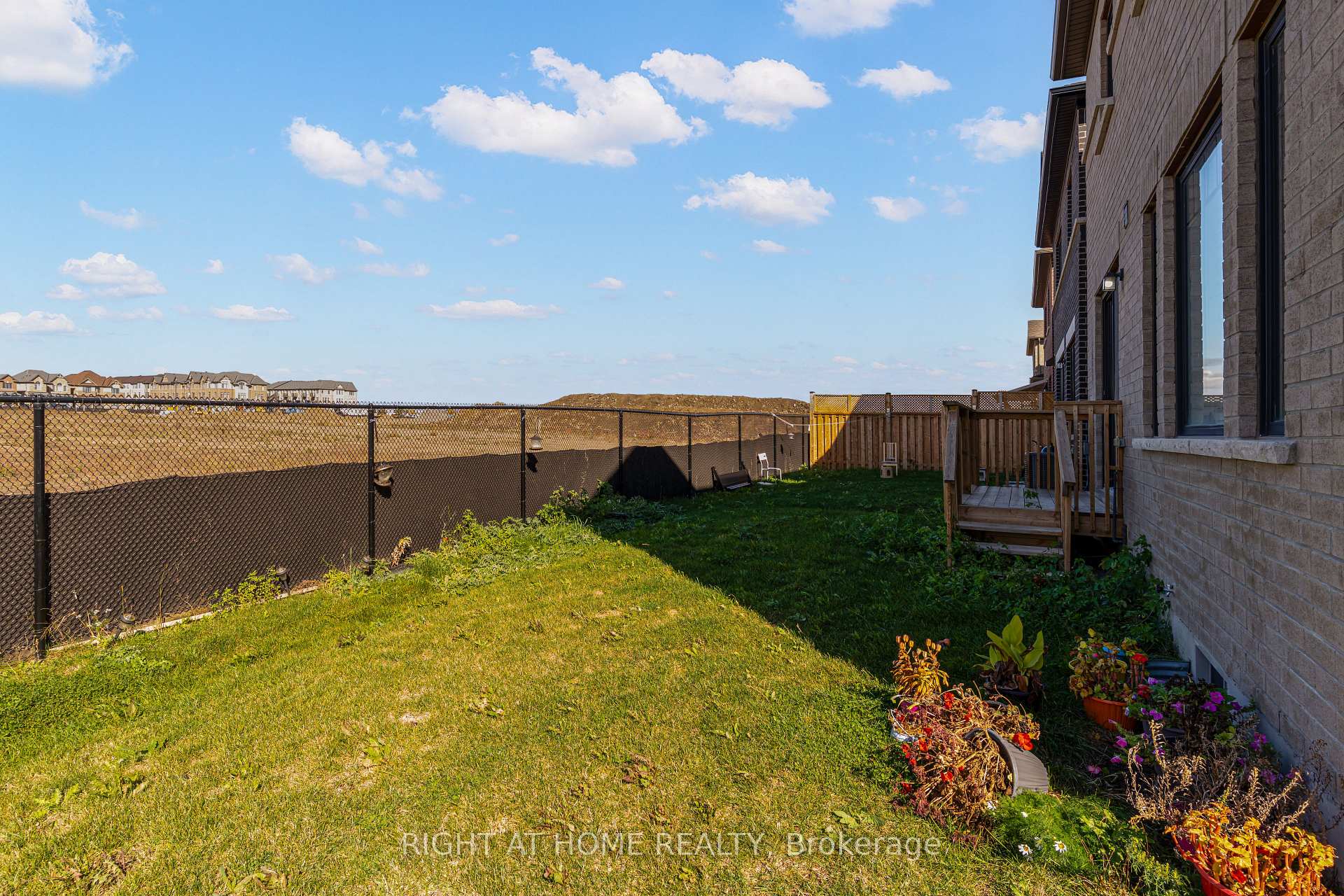 Photo 21 of 14 Moorhart Crescent, Caledon, Rural Caledon — HOMEH