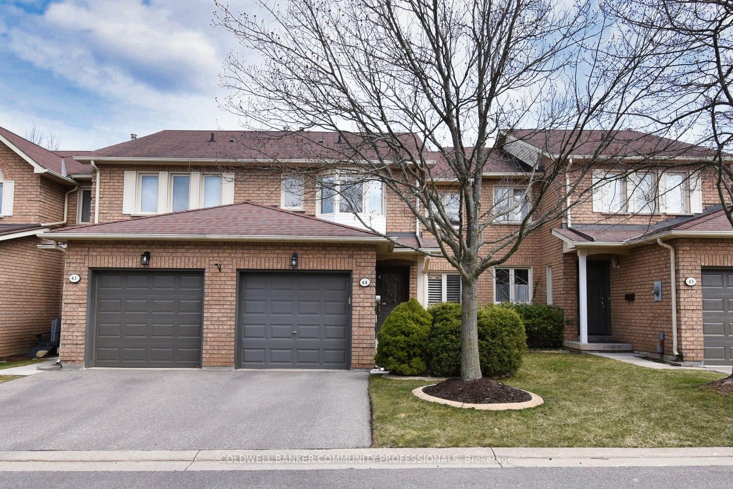 Photo 3 of Unit 44, 11 Pirie Drive, Hamilton, Dundas — HOMEH