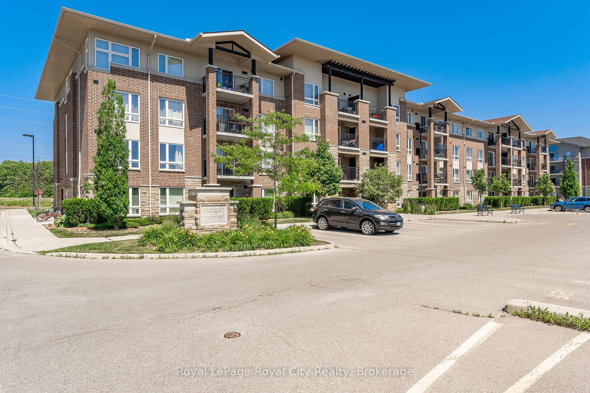 Photo 1 of Unit 404, 45 Kingsbury Square, Guelph, Pineridge/Westminster Woods — HOMEH