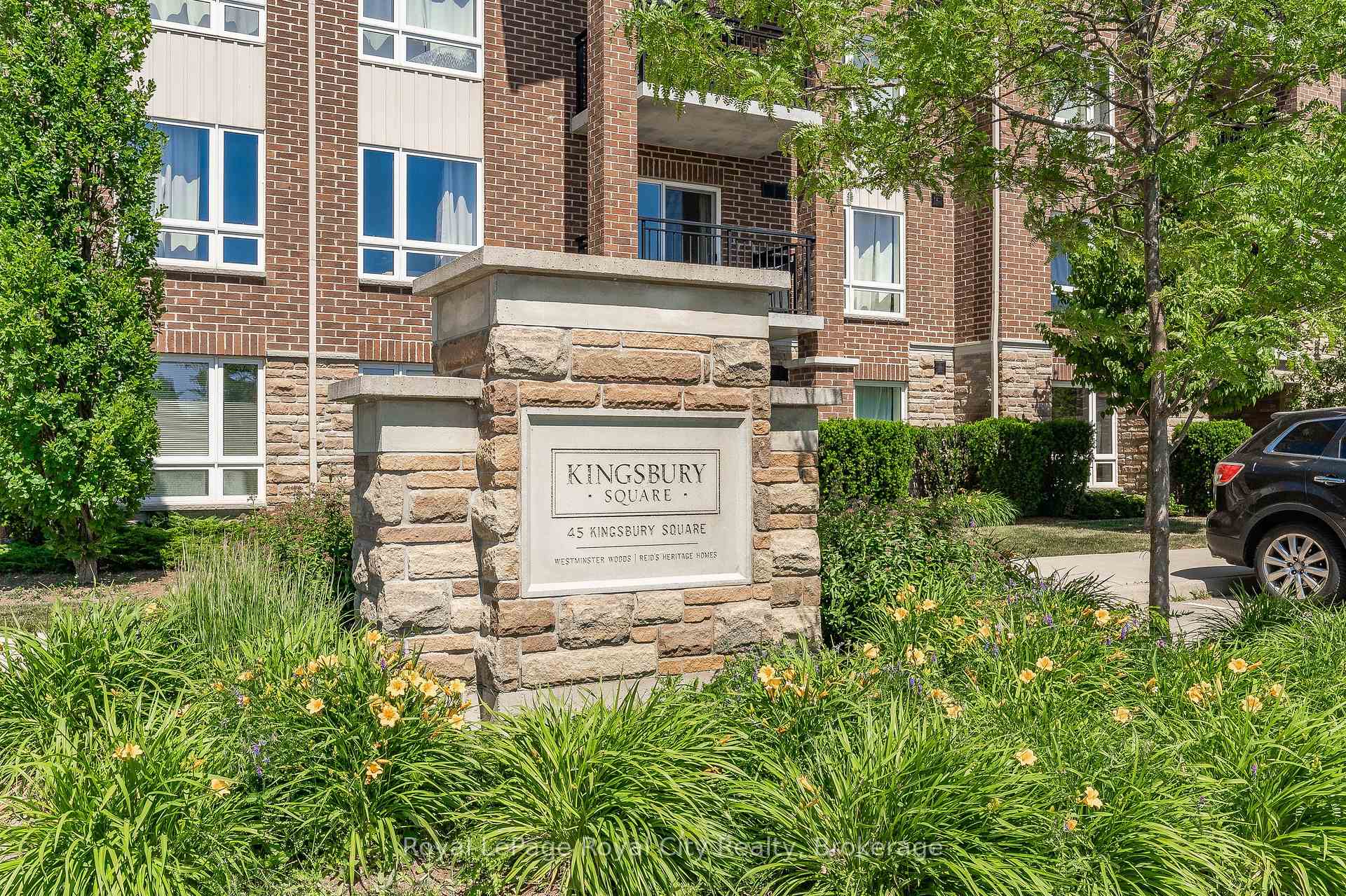 Photo 2 of Unit 404, 45 Kingsbury Square, Guelph, Pineridge/Westminster Woods — HOMEH