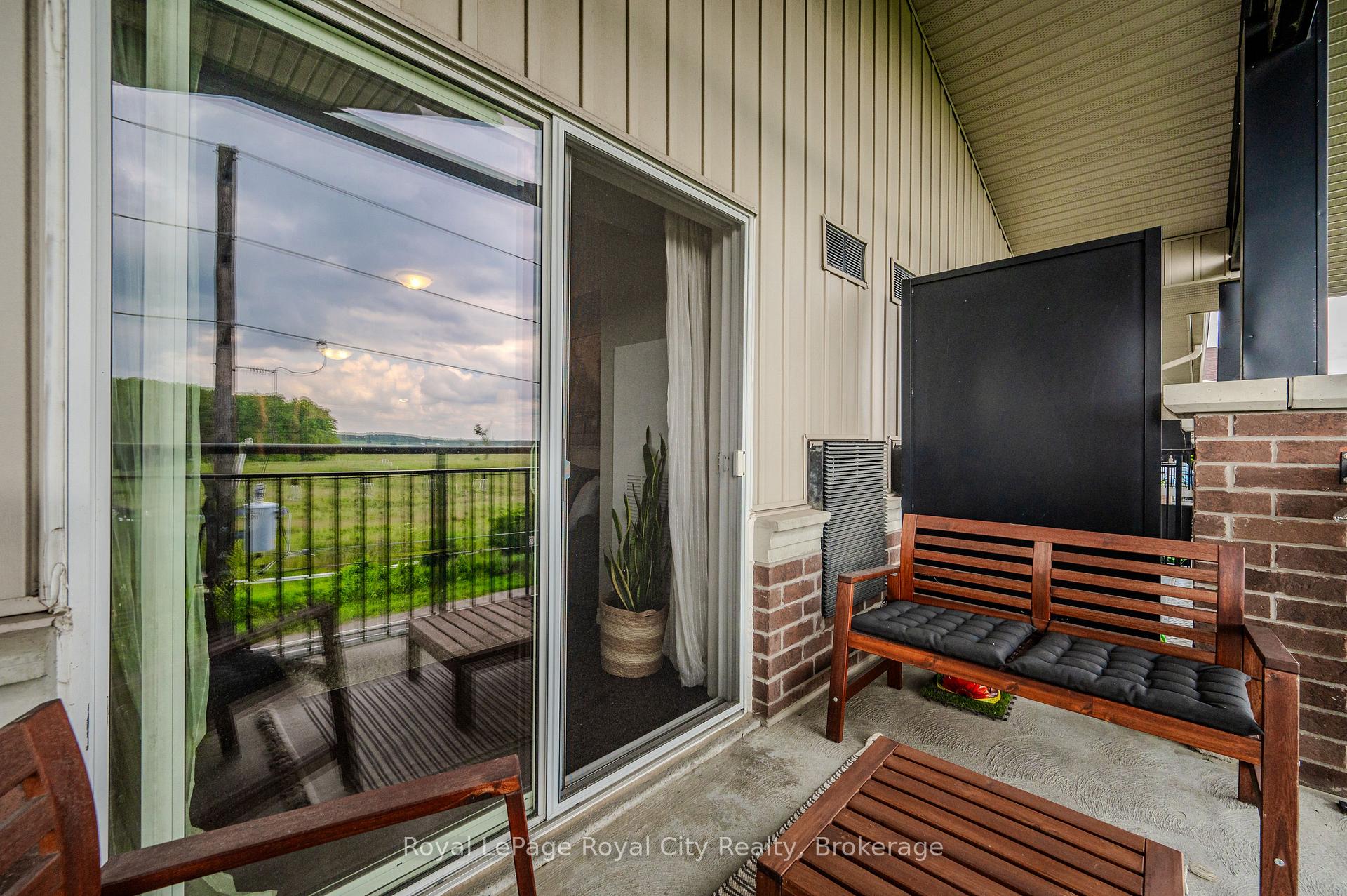 Photo 25 of Unit 404, 45 Kingsbury Square, Guelph, Pineridge/Westminster Woods — HOMEH