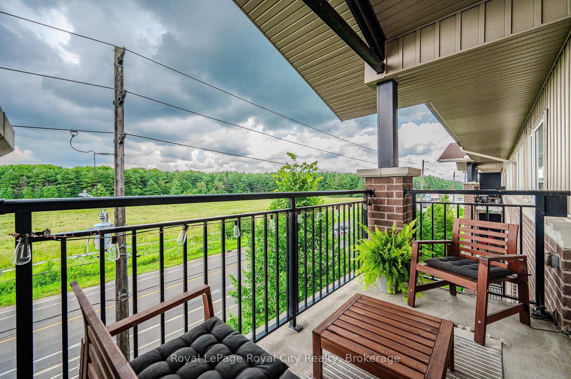 Photo 27 of Unit 404, 45 Kingsbury Square, Guelph, Pineridge/Westminster Woods — HOMEH