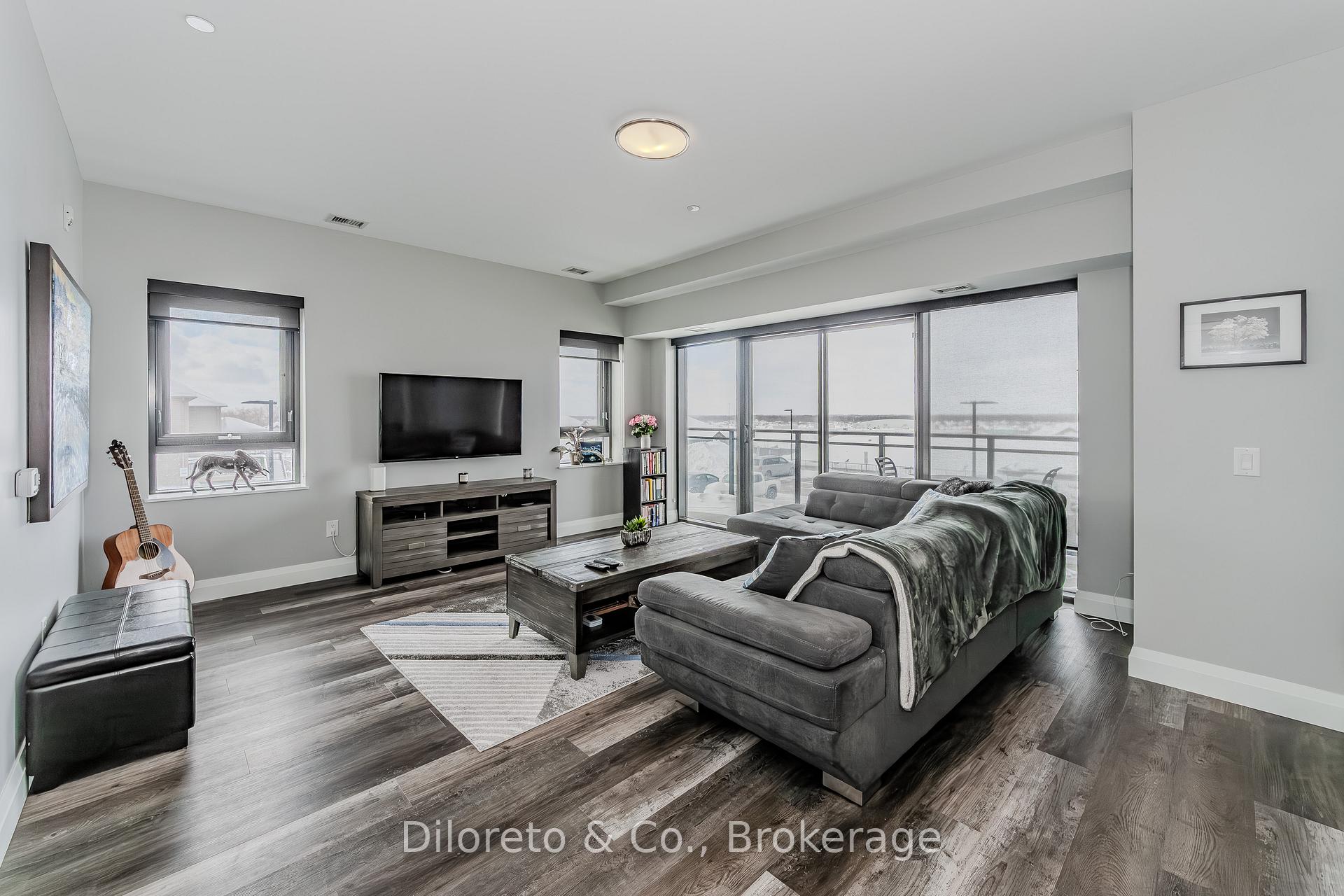 Photo 4 of Unit 215, 332 Gosling Gardens, Guelph, Clairfields/Hanlon Business Park — HOMEH