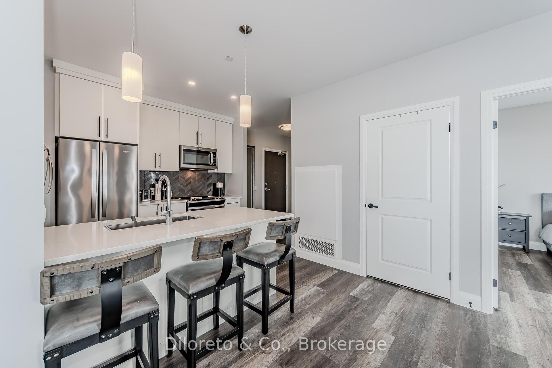 Photo 7 of Unit 215, 332 Gosling Gardens, Guelph, Clairfields/Hanlon Business Park — HOMEH