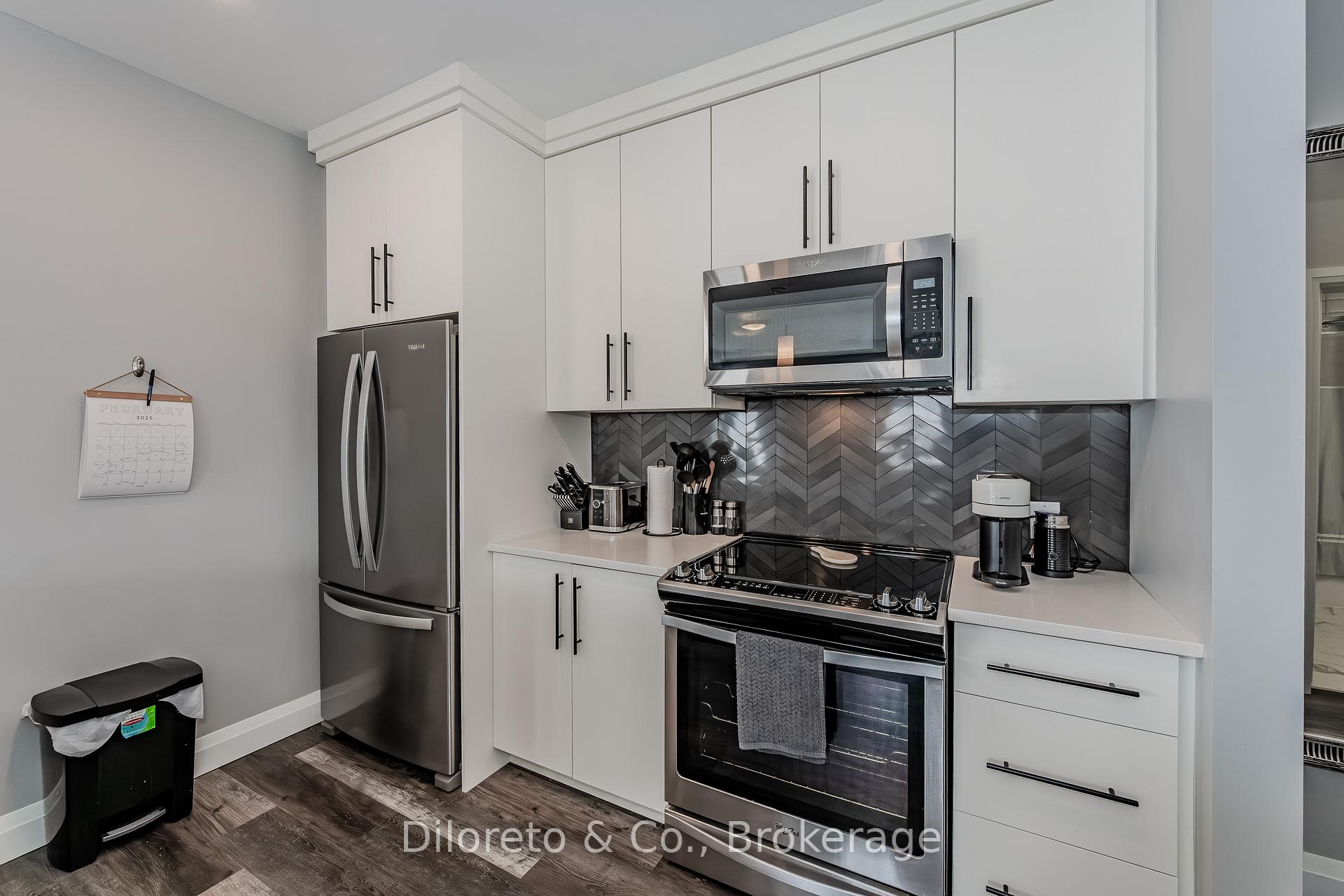 Photo 8 of Unit 215, 332 Gosling Gardens, Guelph, Clairfields/Hanlon Business Park — HOMEH