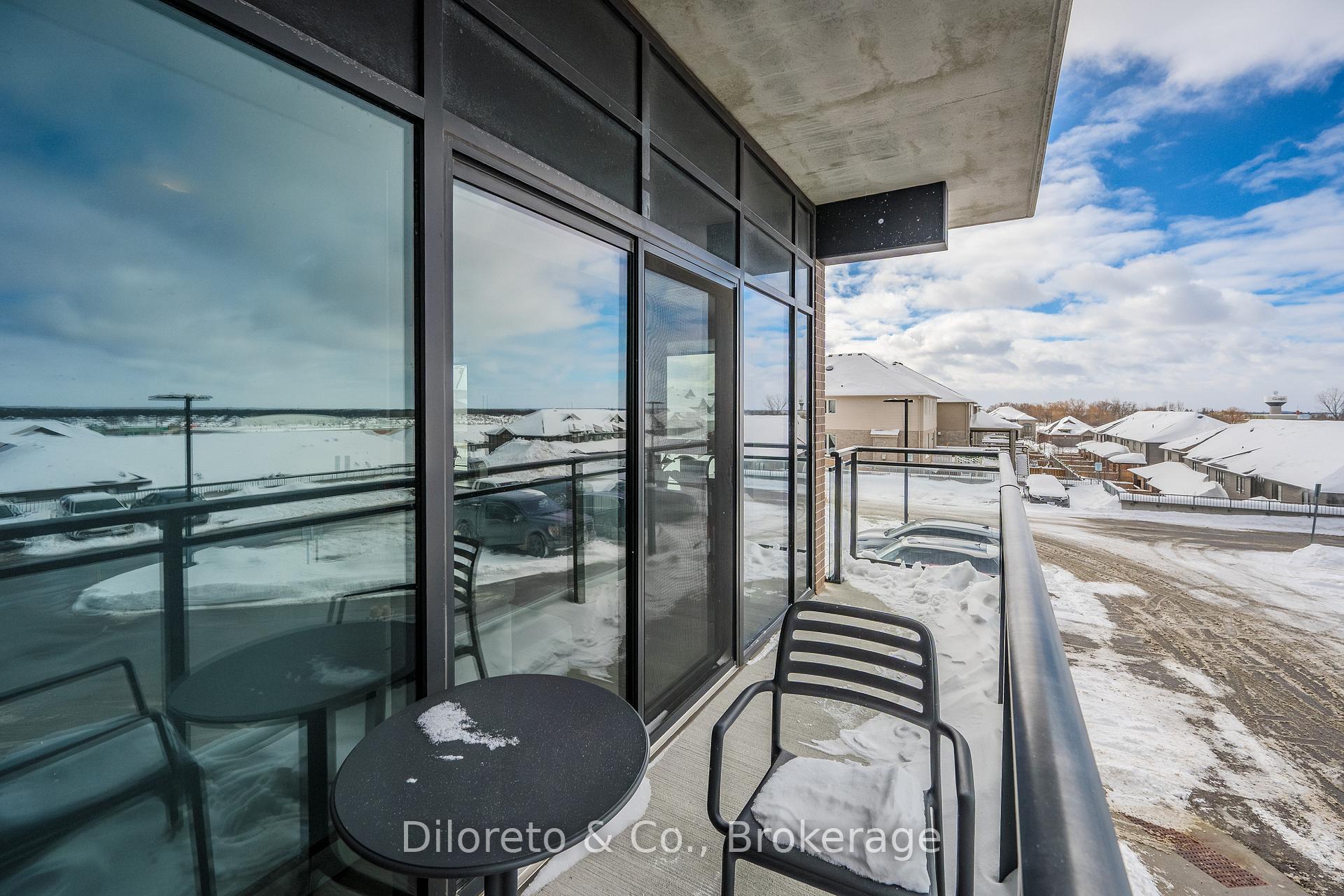 Photo 20 of Unit 215, 332 Gosling Gardens, Guelph, Clairfields/Hanlon Business Park — HOMEH