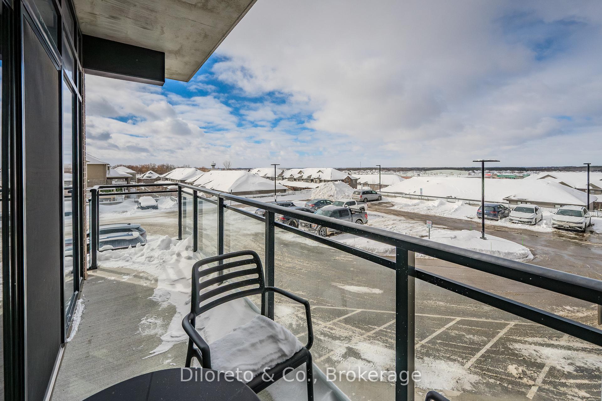 Photo 23 of Unit 215, 332 Gosling Gardens, Guelph, Clairfields/Hanlon Business Park — HOMEH