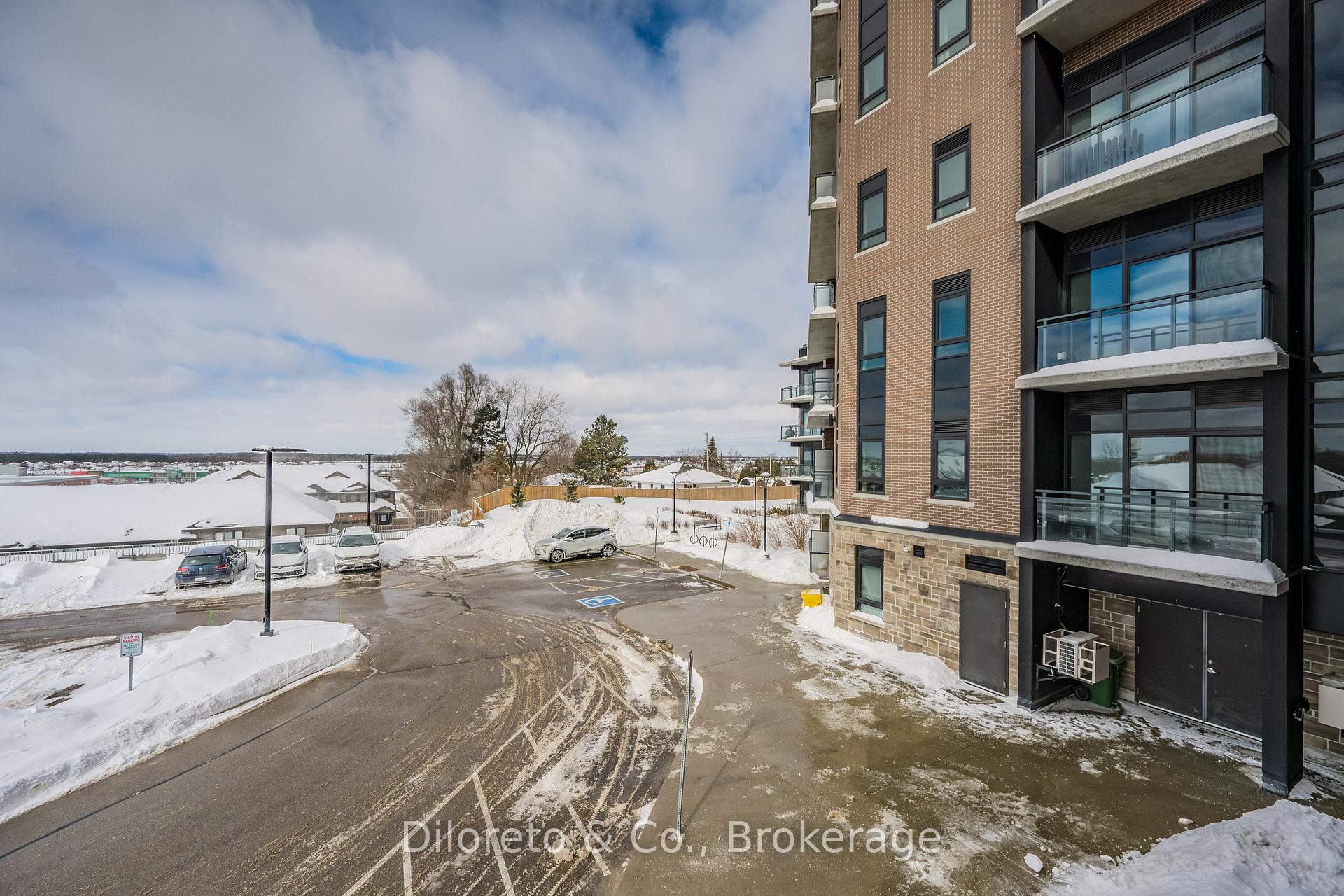 Photo 27 of Unit 215, 332 Gosling Gardens, Guelph, Clairfields/Hanlon Business Park — HOMEH