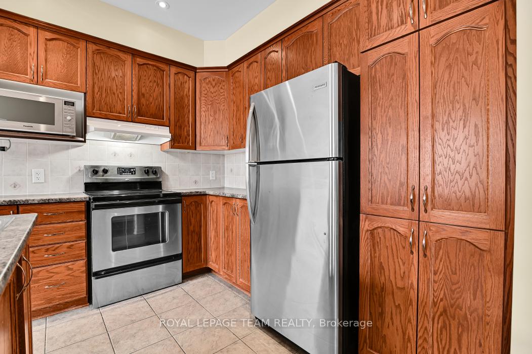 Photo 11 of 773 Nakina Way, Ottawa, Riverside South/Gloucester Glen — HOMEH