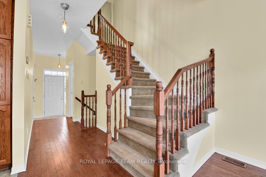 Photo 15 of 773 Nakina Way, Ottawa, Riverside South/Gloucester Glen — HOMEH