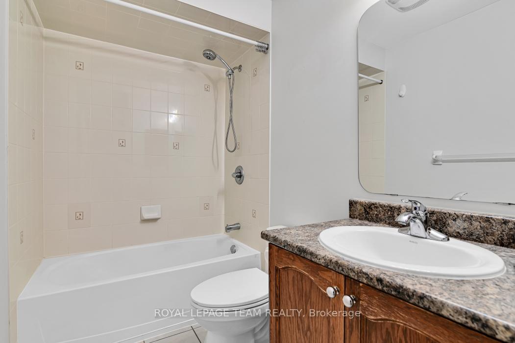 Photo 28 of 773 Nakina Way, Ottawa, Riverside South/Gloucester Glen — HOMEH