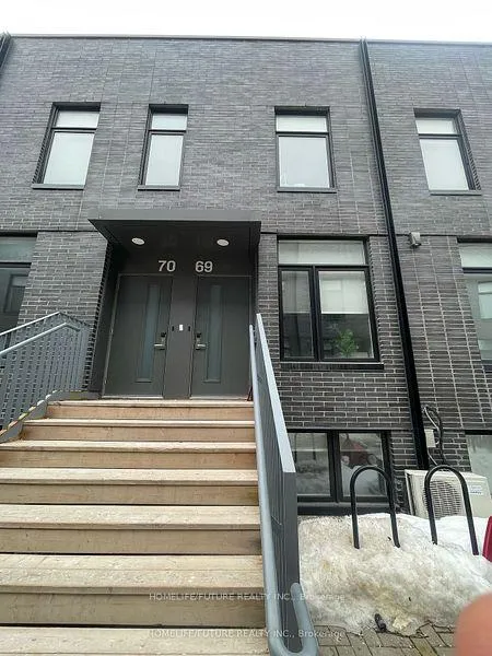 Photo 3 of Unit 69, 1760 Simcoe Street N, Oshawa, Samac — HOMEH