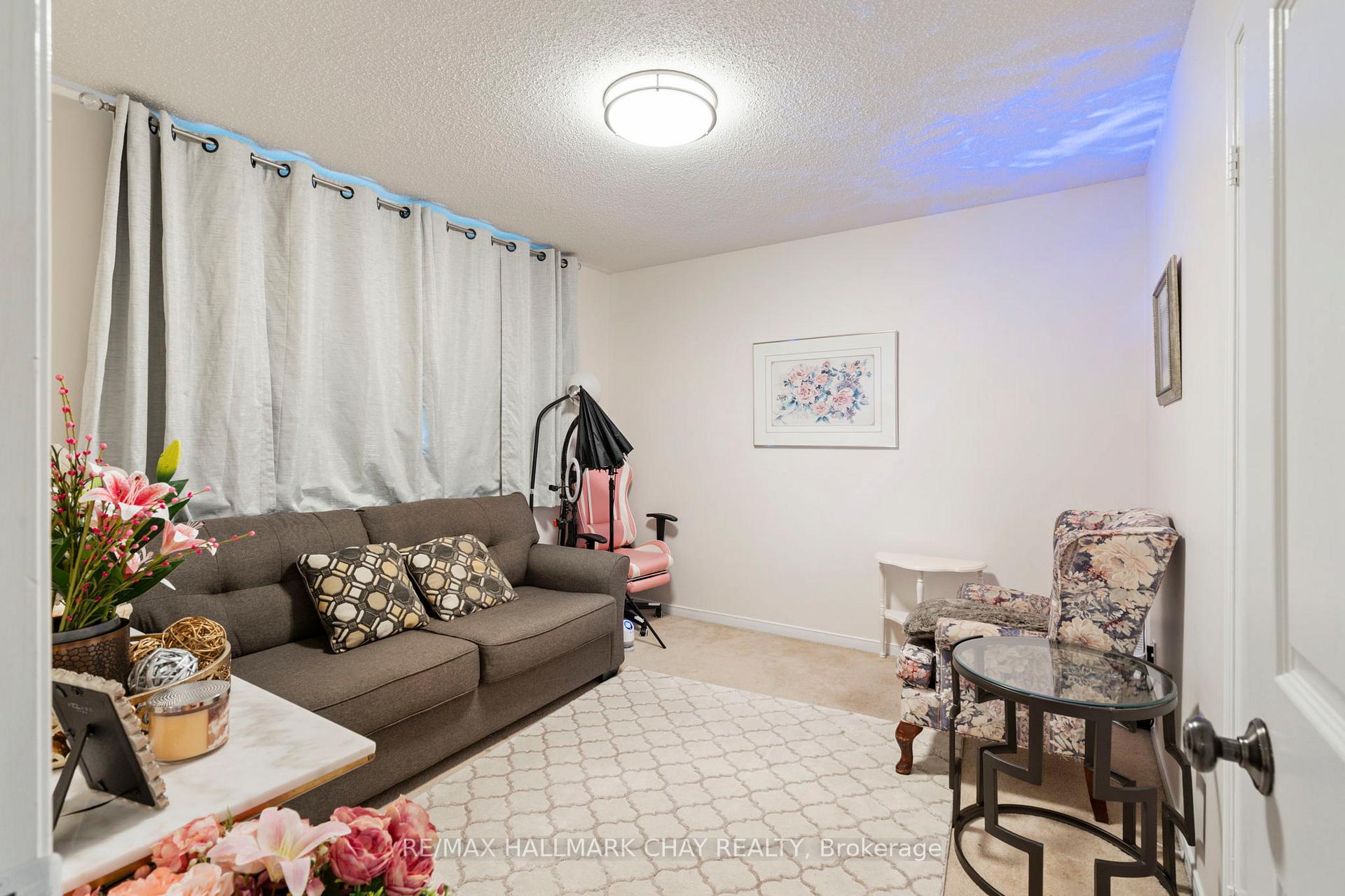 Photo 22 of 25 Trillium Crescent, Barrie, Allandale Heights — HOMEH