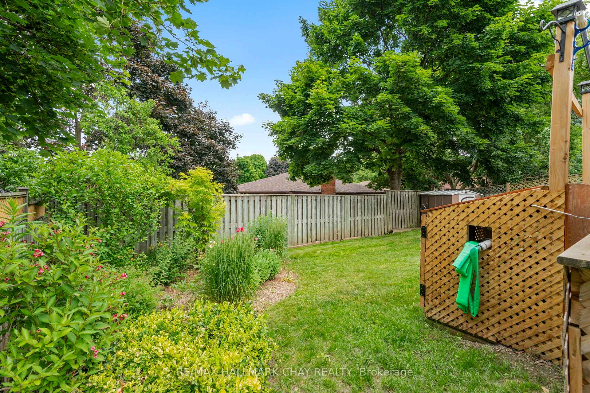 Photo 32 of 25 Trillium Crescent, Barrie, Allandale Heights — HOMEH