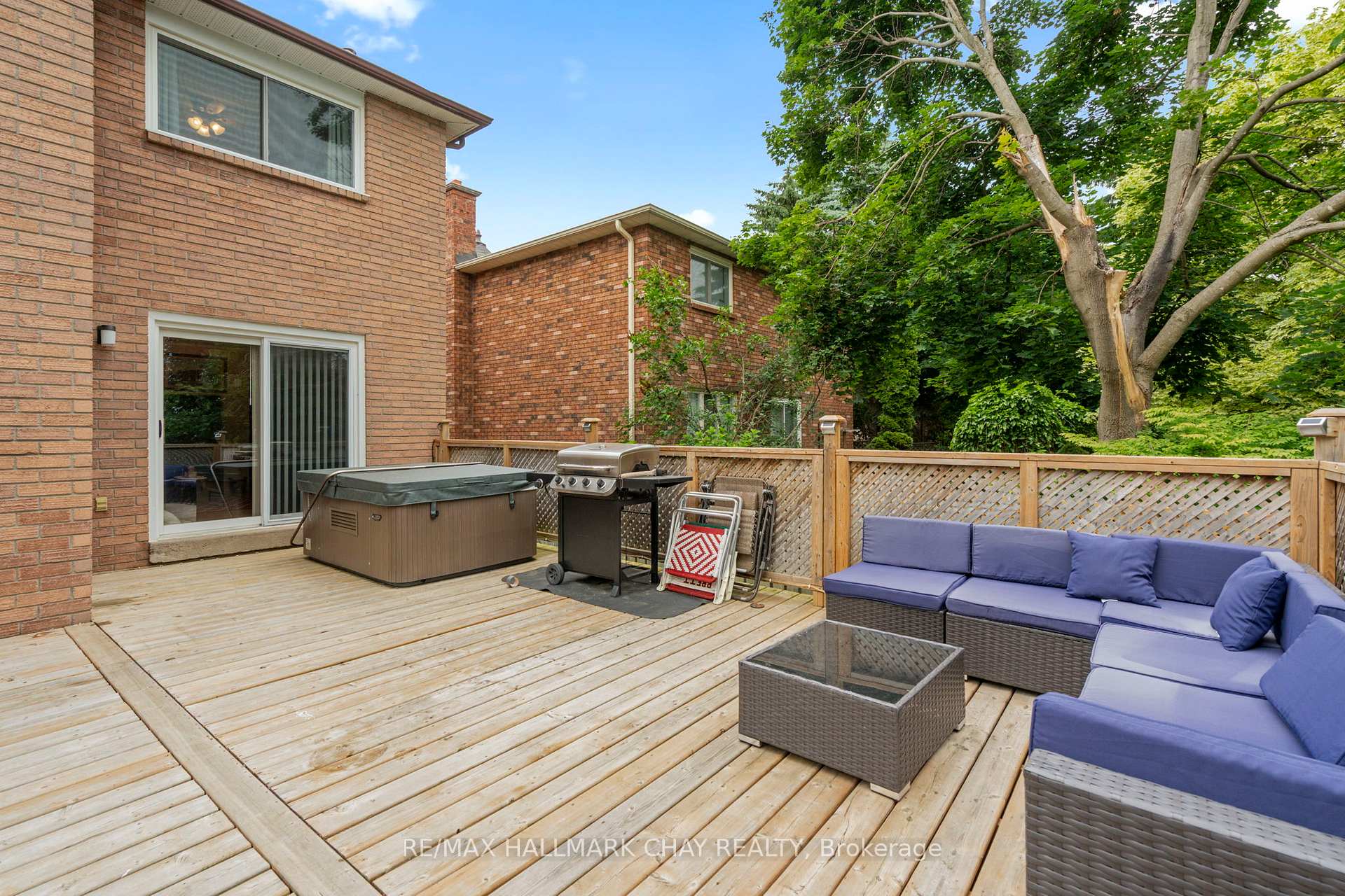 Photo 34 of 25 Trillium Crescent, Barrie, Allandale Heights — HOMEH