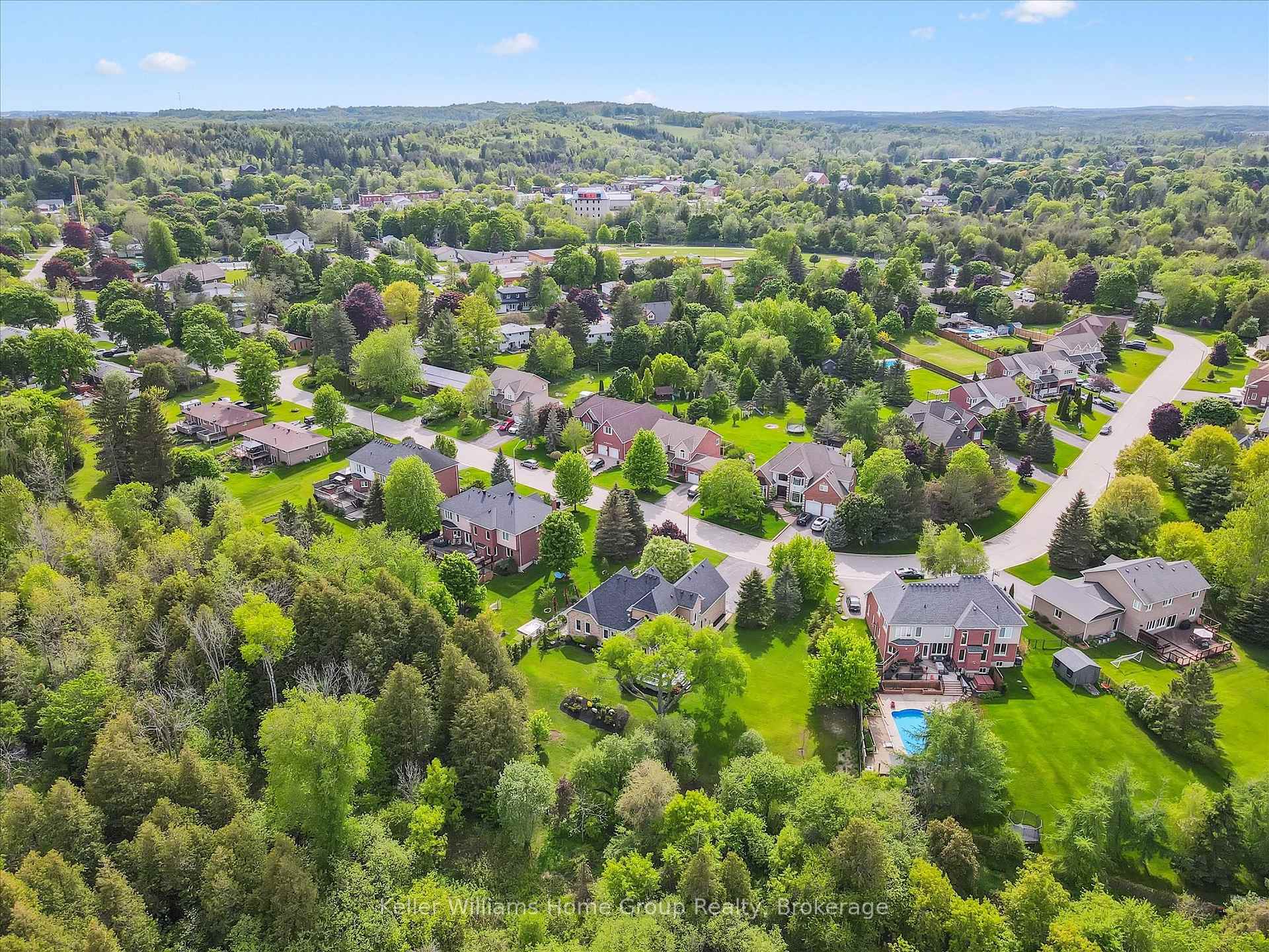 Photo 46 of 41 Waterford Drive, Erin, Hillsburgh — HOMEH