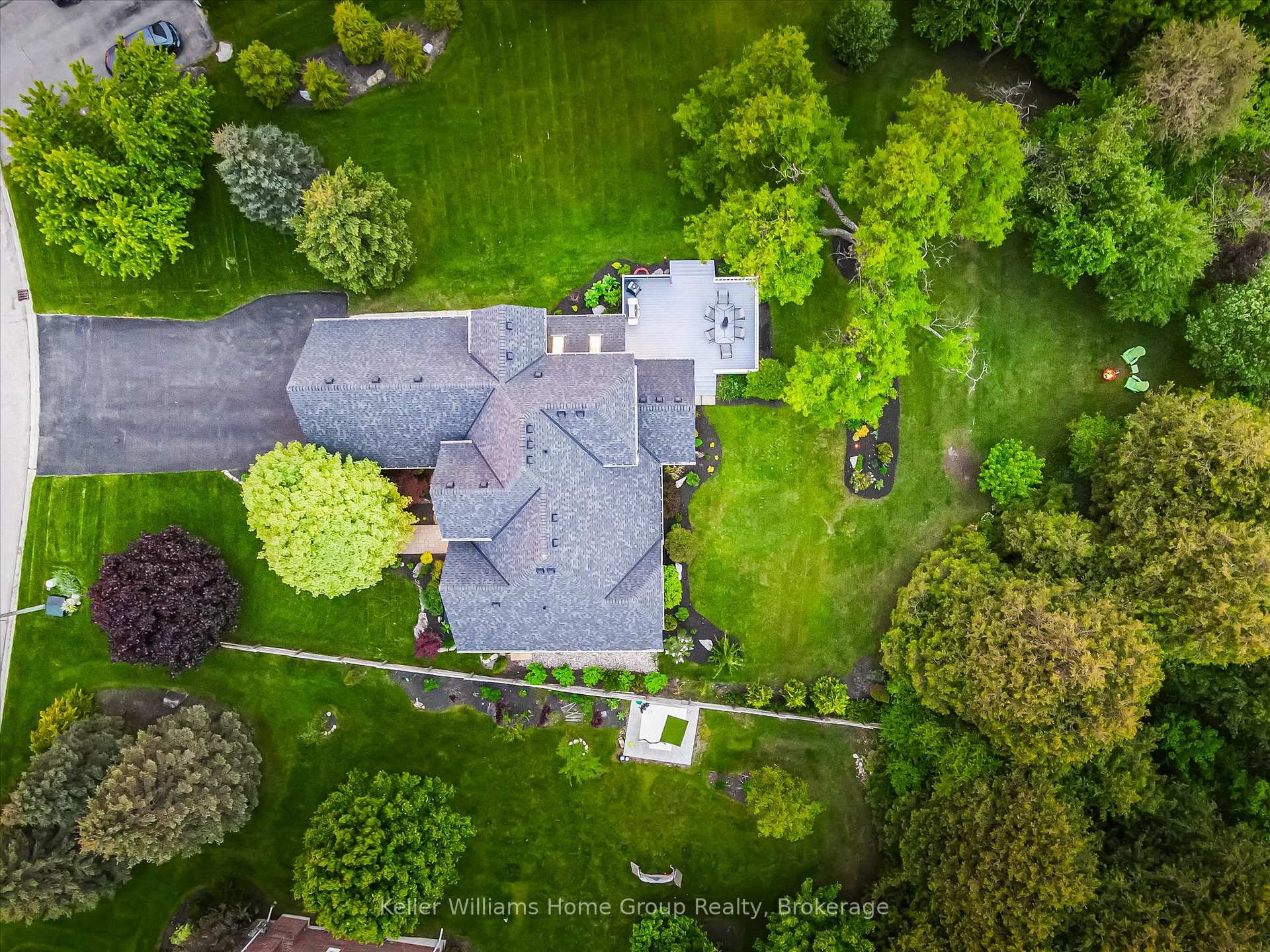Photo 48 of 41 Waterford Drive, Erin, Hillsburgh — HOMEH