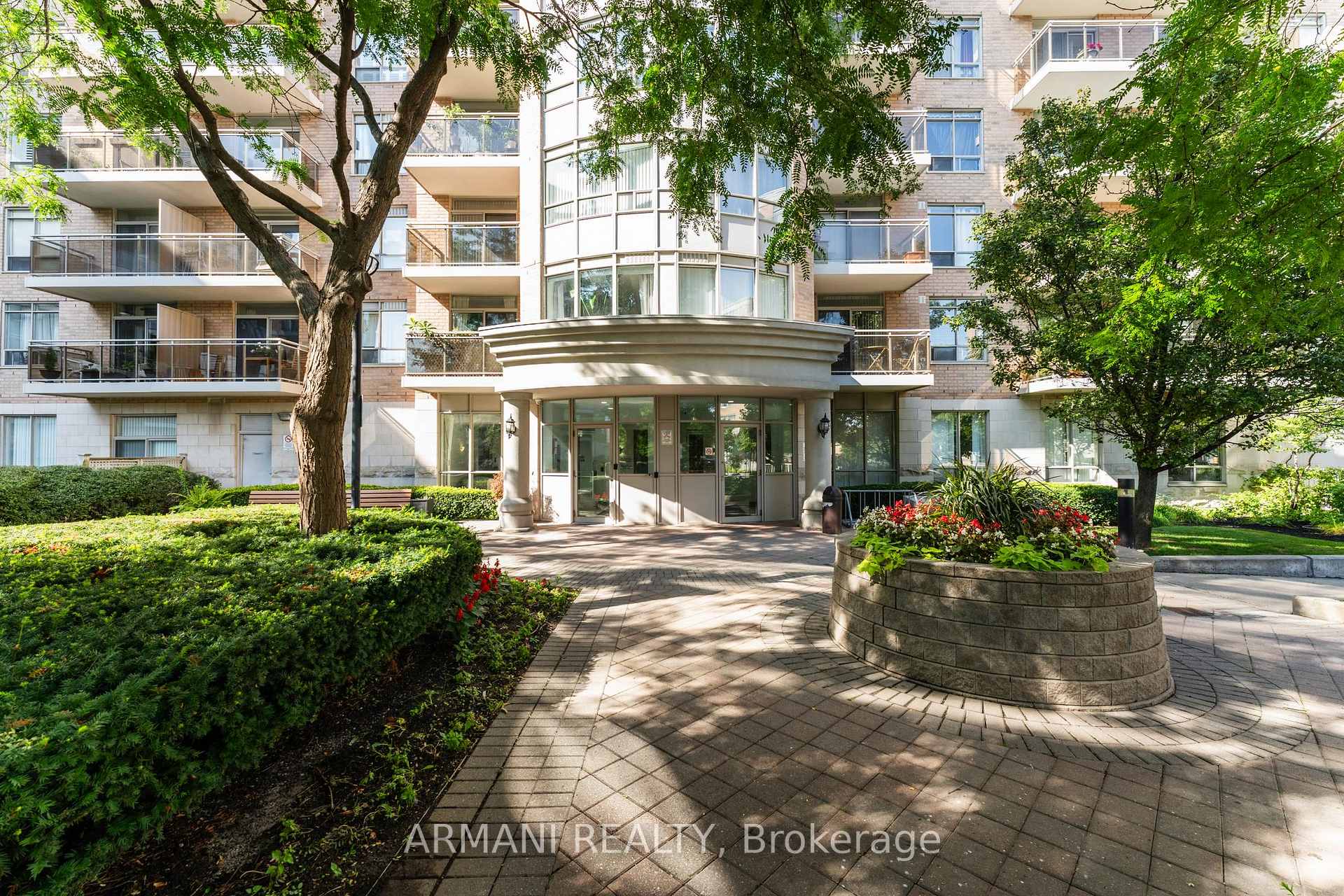 Photo 4 of Unit 608, 650 Lawrence Avenue W, Toronto, Englemount-Lawrence — HOMEH
