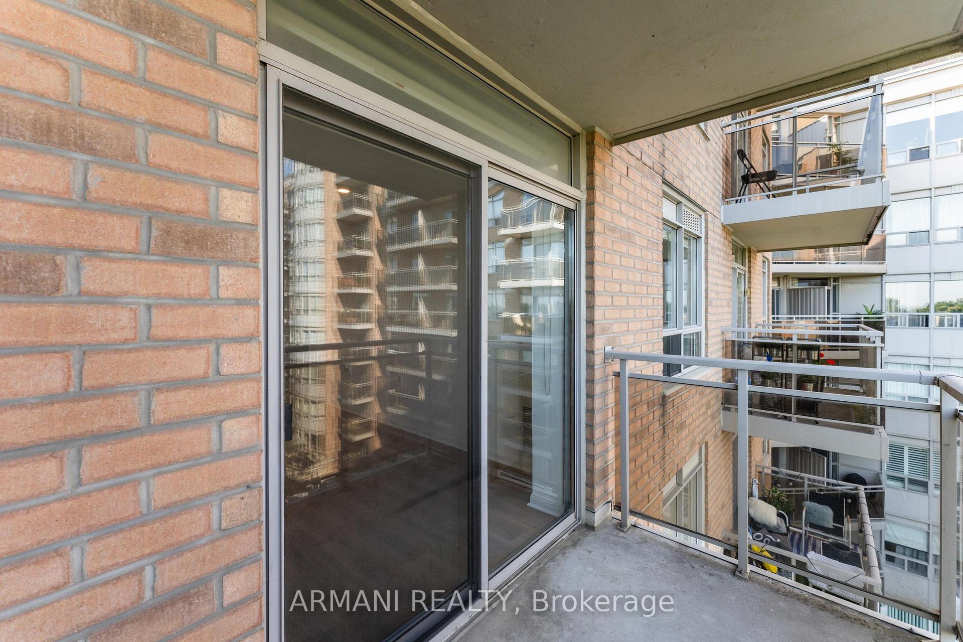 Photo 29 of Unit 608, 650 Lawrence Avenue W, Toronto, Englemount-Lawrence — HOMEH