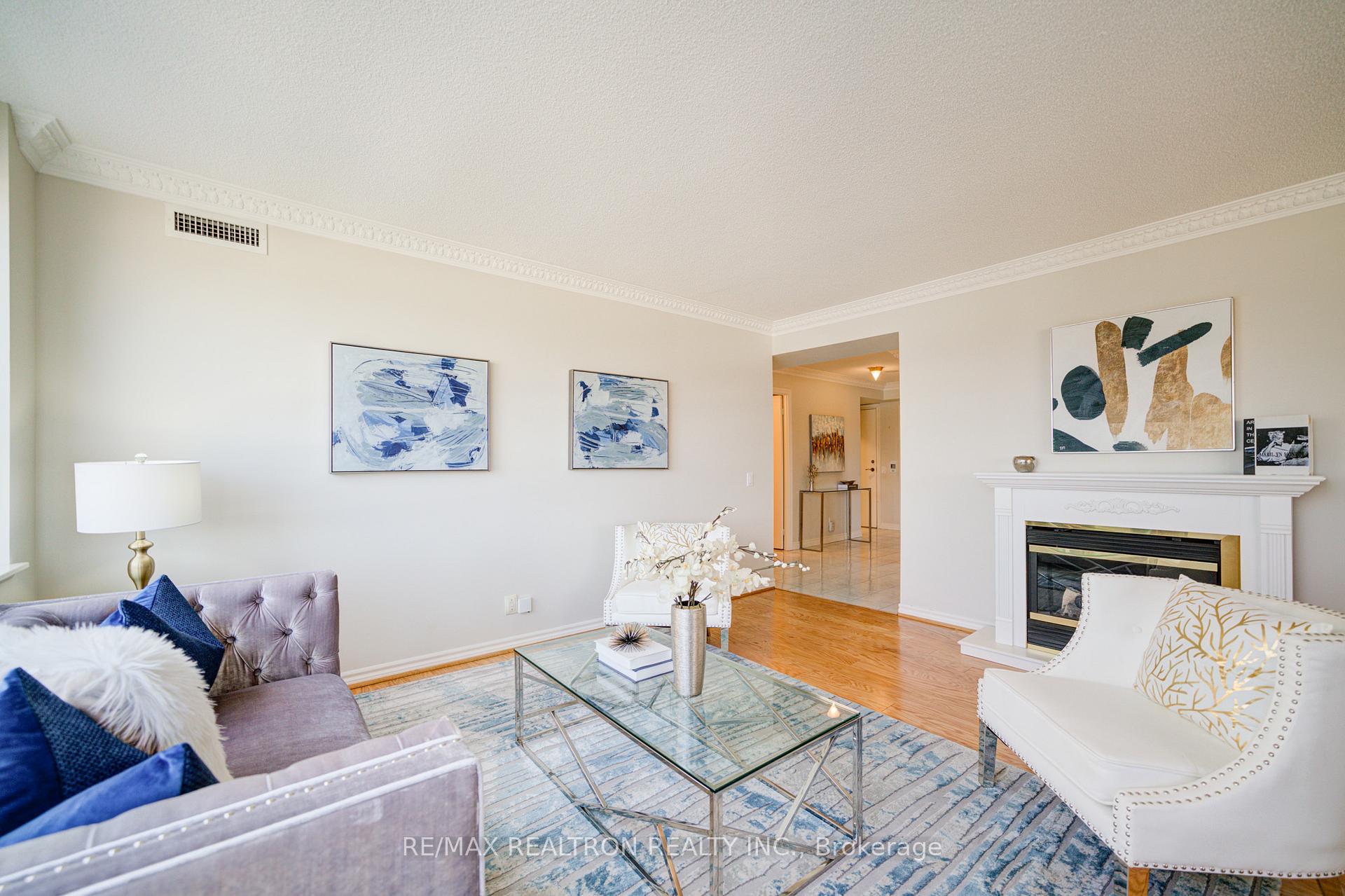 Photo 7 of Unit 509, 265 Ridley Boulevard, Toronto, Bedford Park-Nortown — HOMEH