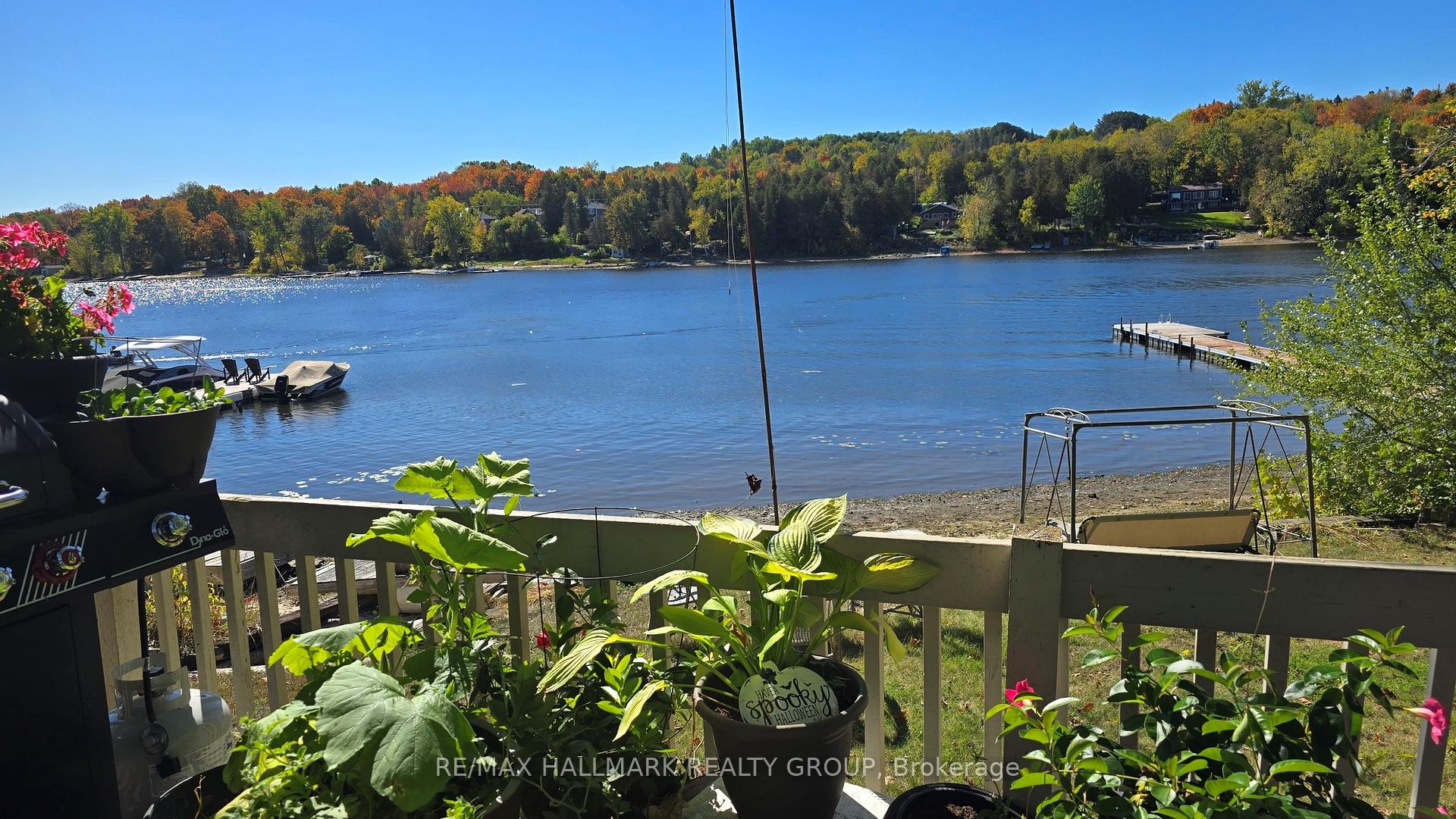 Photo 5 of 1048 Bayview Drive, Ottawa, Constance Bay — HOMEH