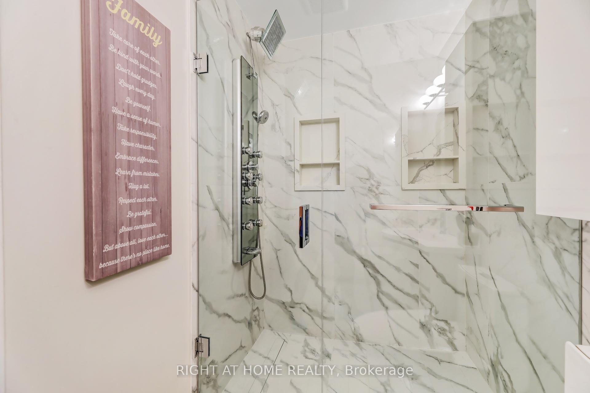 Photo 16 of Unit 40, 130 Mosaics Avenue, Aurora, Aurora Highlands — HOMEH