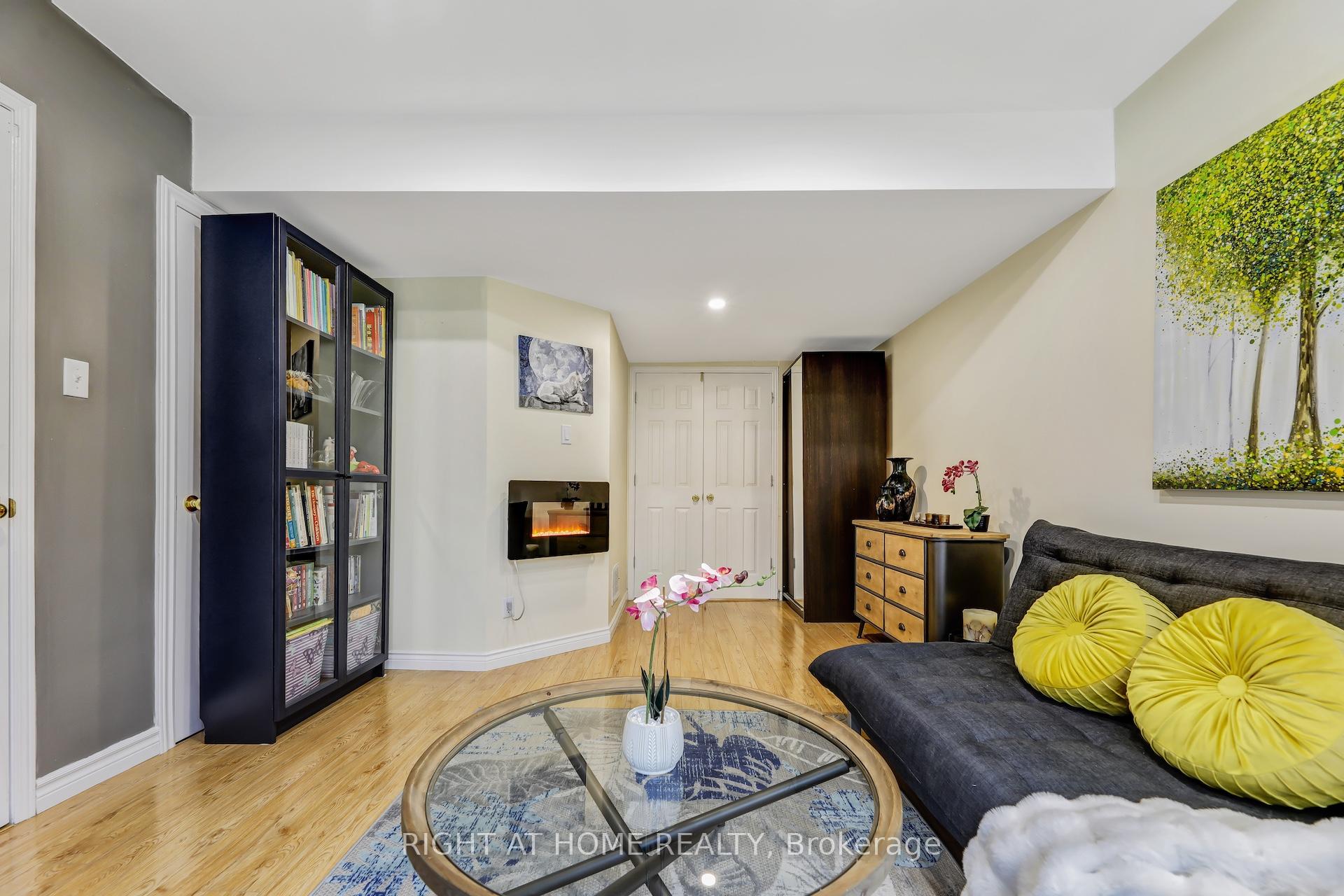Photo 26 of Unit 40, 130 Mosaics Avenue, Aurora, Aurora Highlands — HOMEH