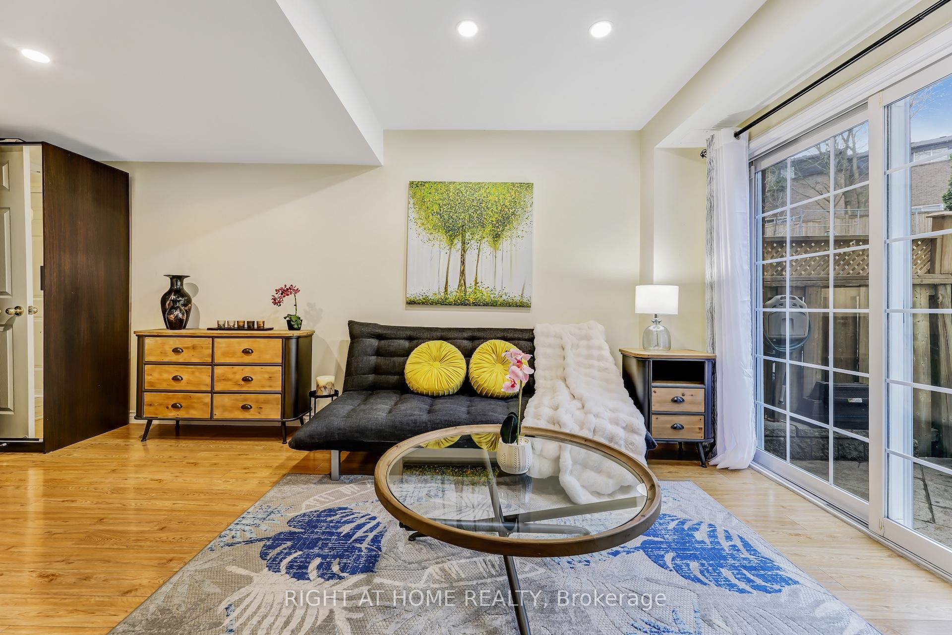 Photo 27 of Unit 40, 130 Mosaics Avenue, Aurora, Aurora Highlands — HOMEH