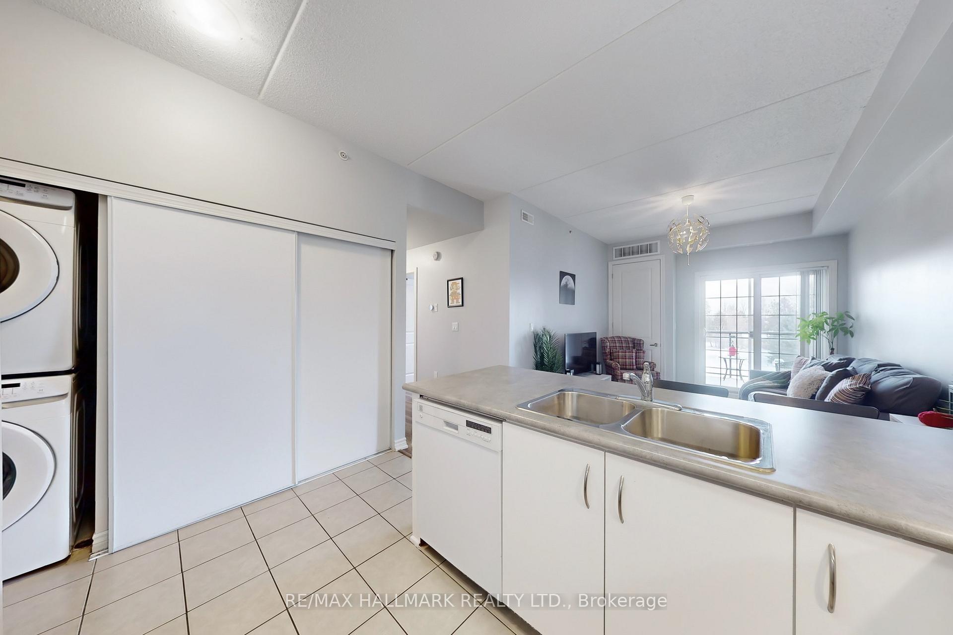 Photo 10 of Unit 315, 1077 Gordon Street, Guelph, Kortright West — HOMEH