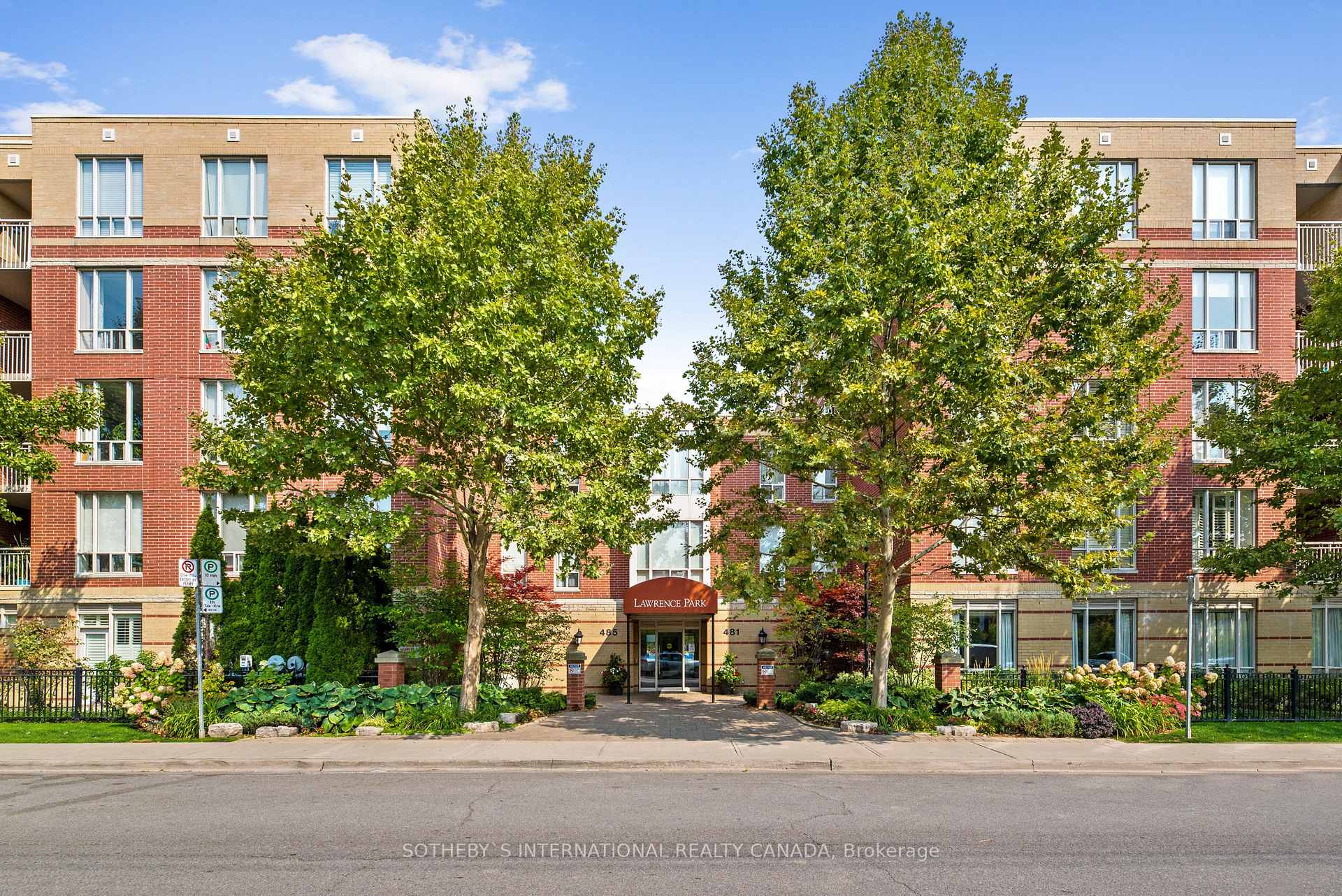 Photo 2 of Unit 504, 481 Rosewell Avenue, Toronto, Lawrence Park South — HOMEH