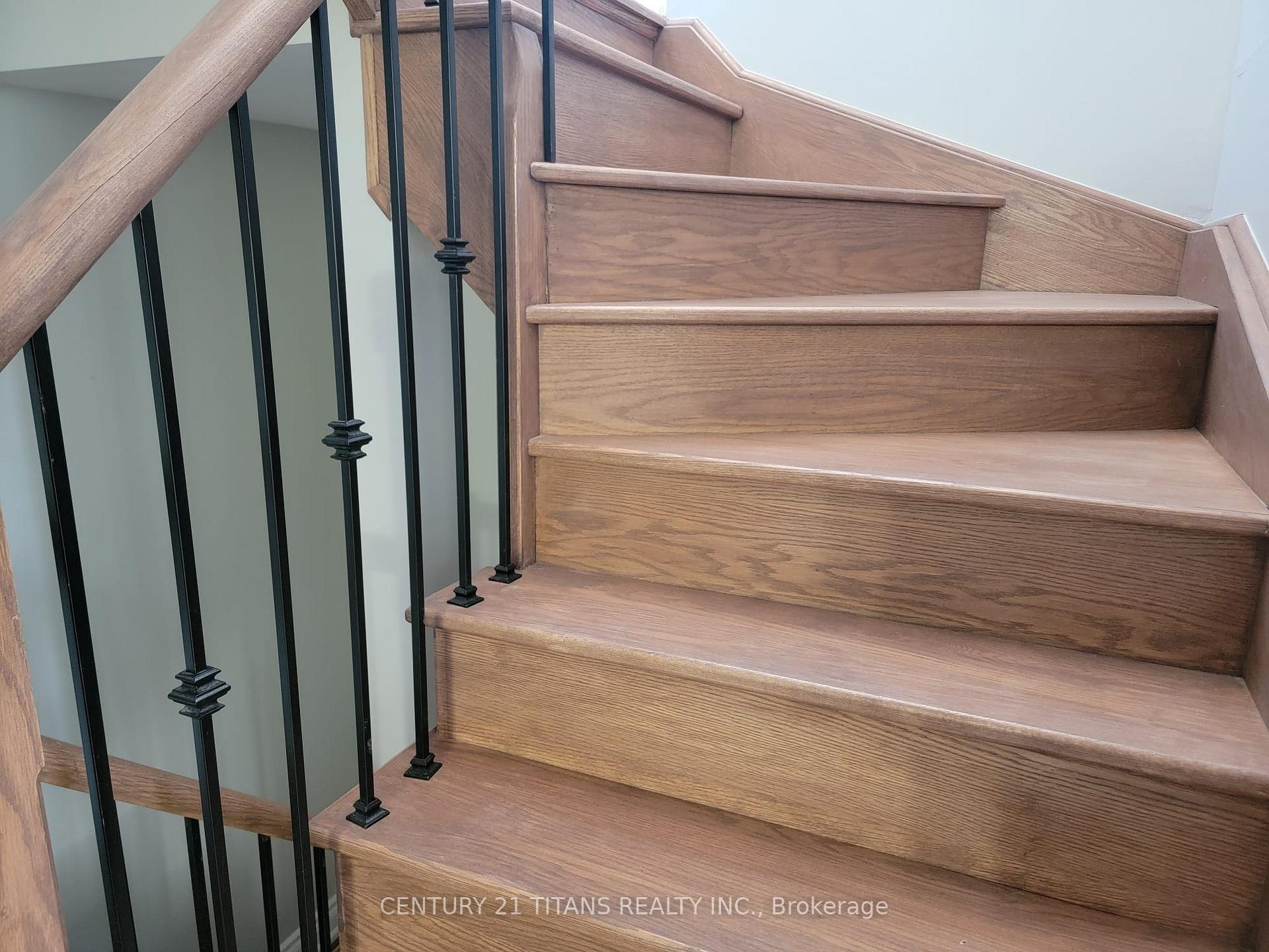 Photo 10 of Unit 720, 60 Dunsheath Way, Markham, Cornell — HOMEH