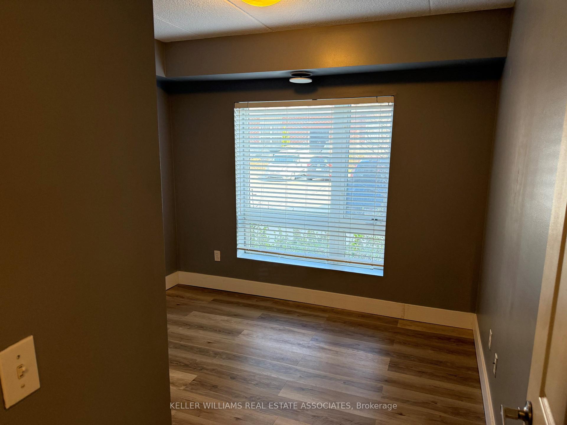 Photo 6 of Unit 107, 37 Goodwin Drive, Guelph, Pineridge/Westminster Woods — HOMEH