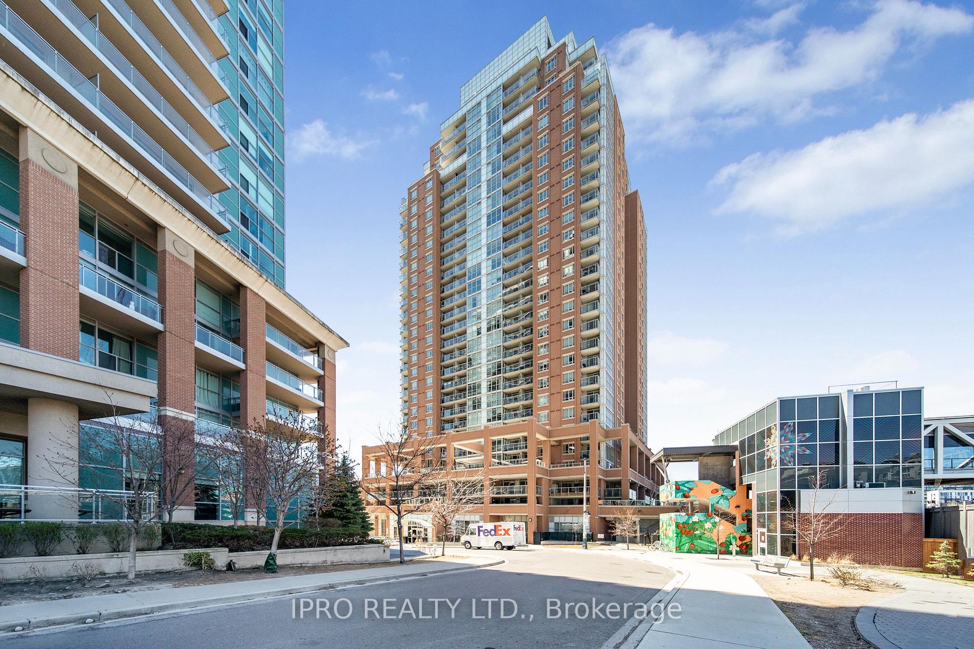 Front of Unit 508, 125 Western Battery Road