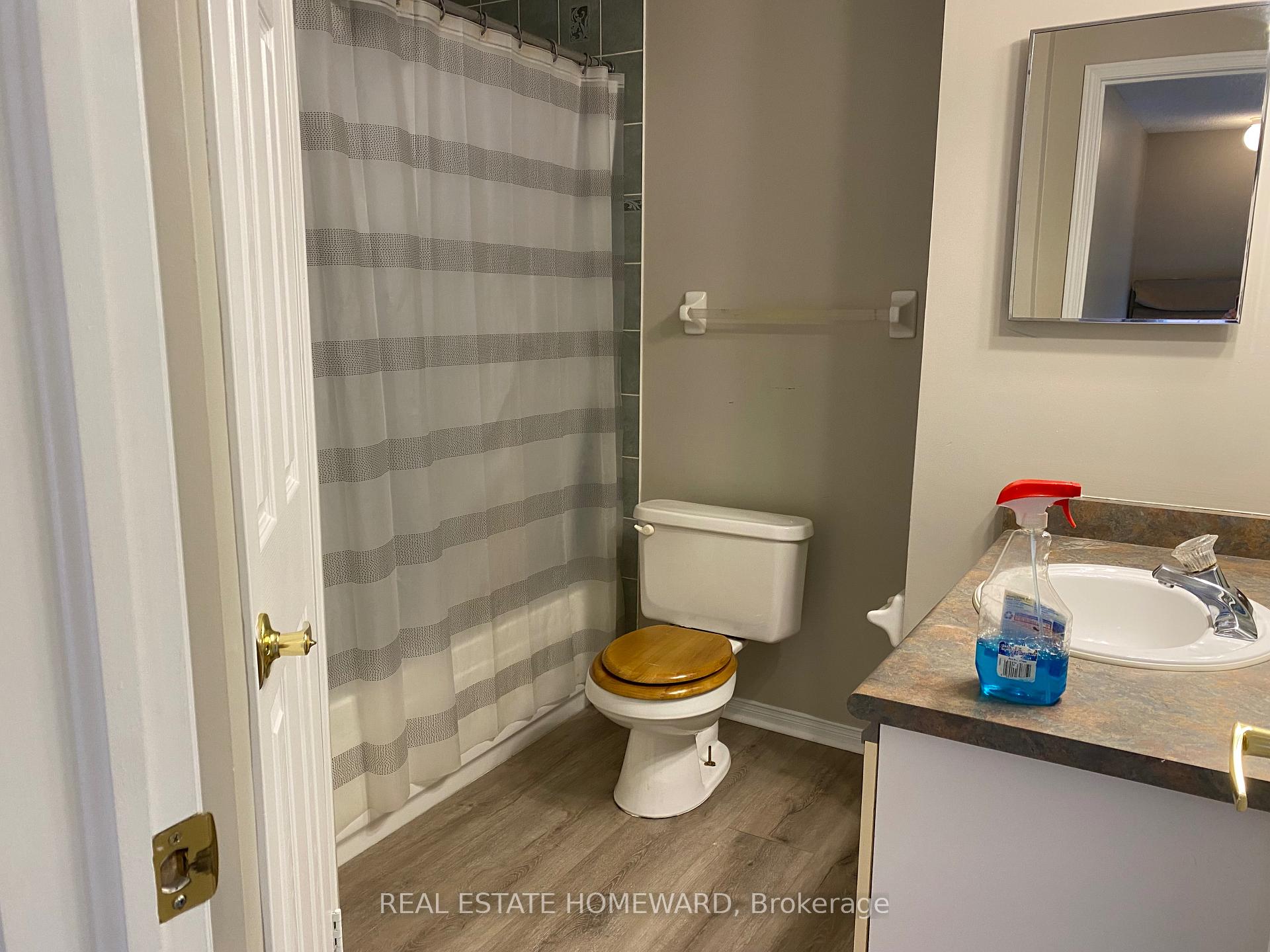 Photo 7 of 451 Ferndale Drive S, Barrie, Ardagh — HOMEH