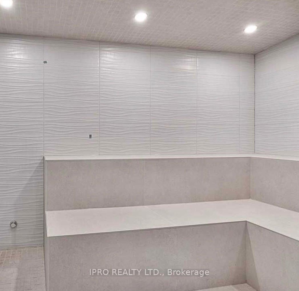 Photo 16 of Unit 709, 3210 Dakota Common Circle, Burlington, Alton — HOMEH