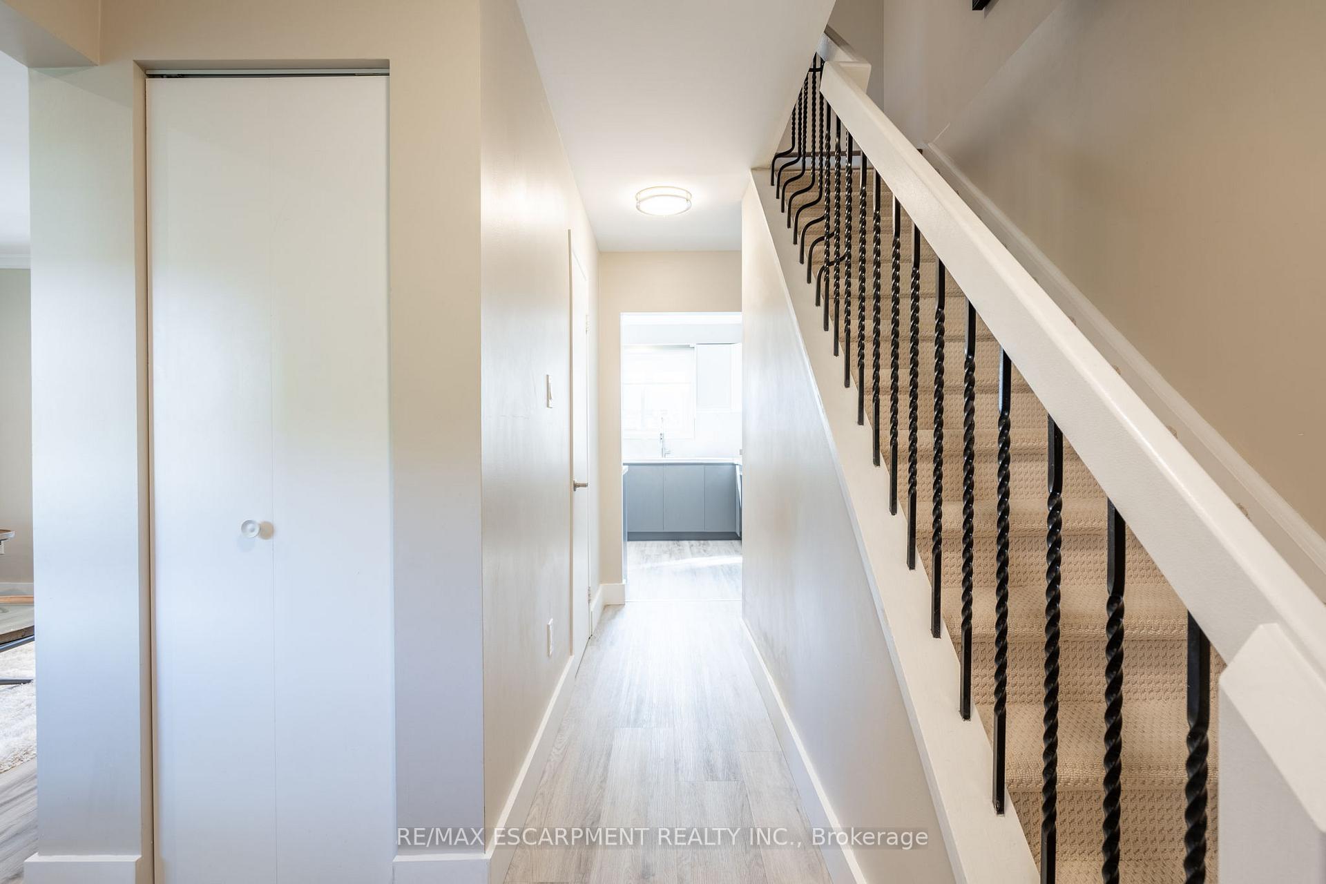 Photo 9 of Unit 89, 5475 Lakeshore Road, Burlington, Appleby — HOMEH