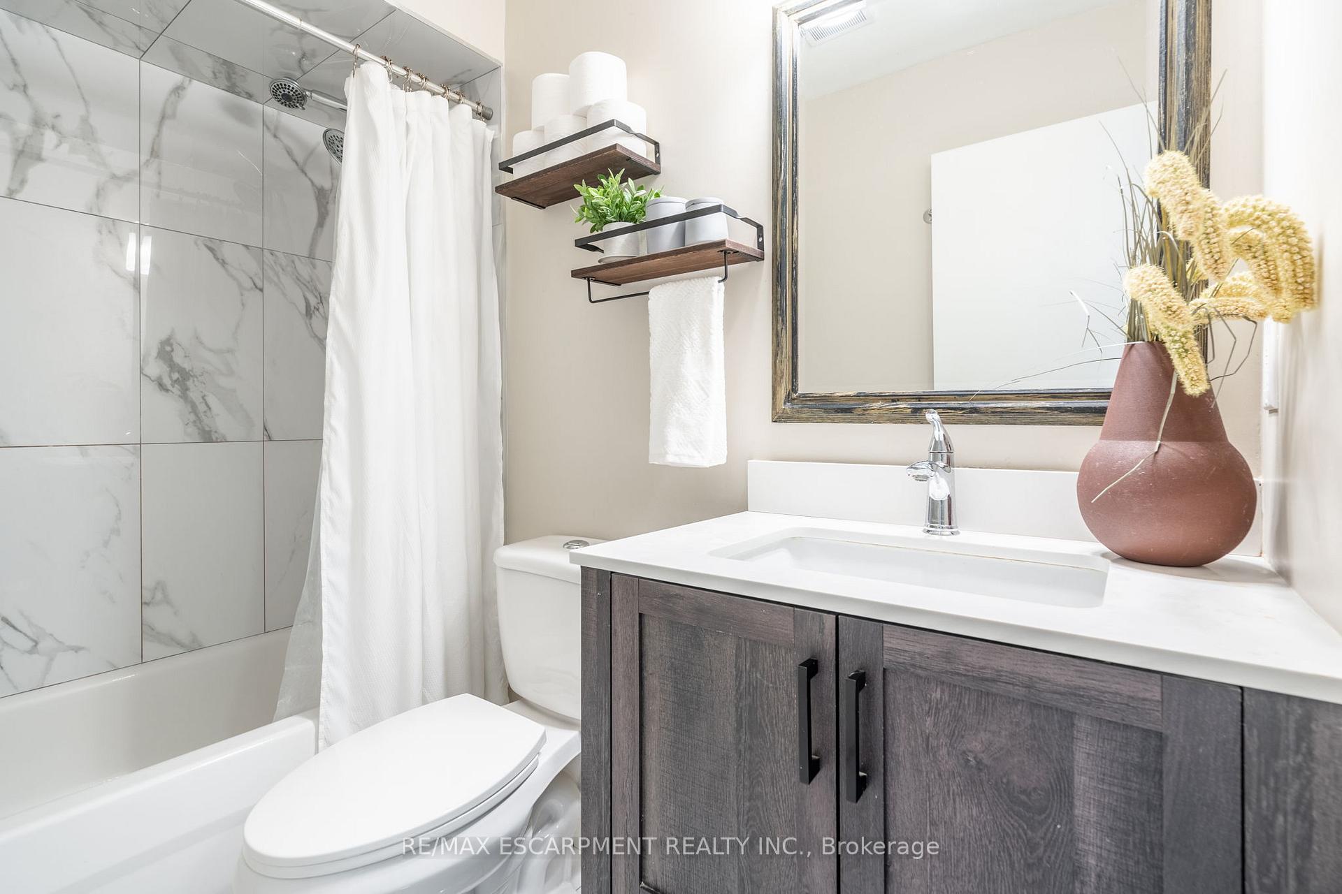 Photo 11 of Unit 89, 5475 Lakeshore Road, Burlington, Appleby — HOMEH