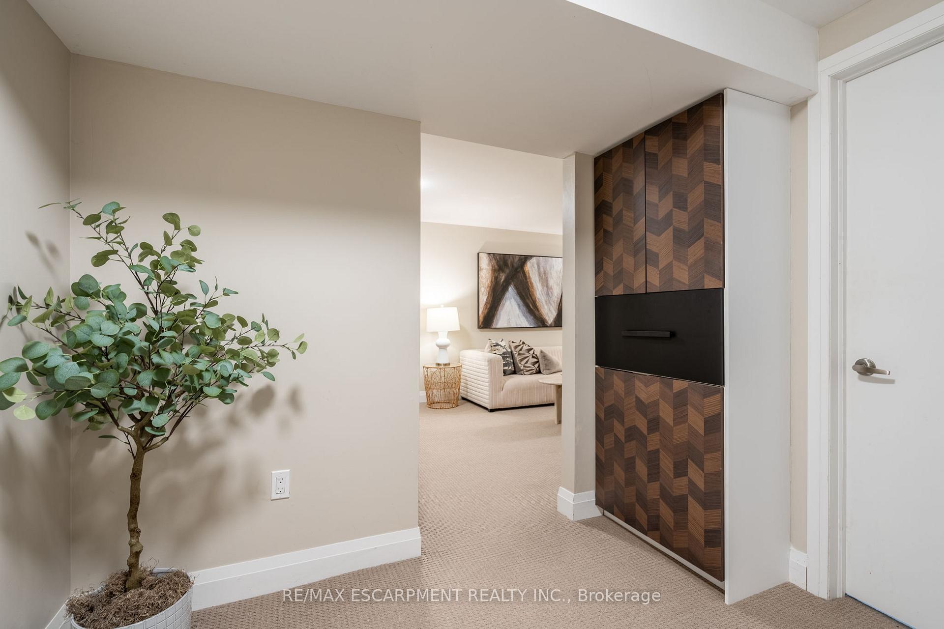 Photo 13 of Unit 89, 5475 Lakeshore Road, Burlington, Appleby — HOMEH