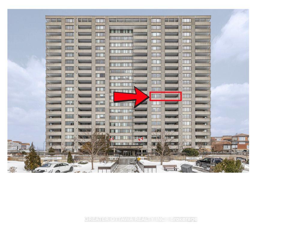 Front of Unit 907, 2625 Regina Street