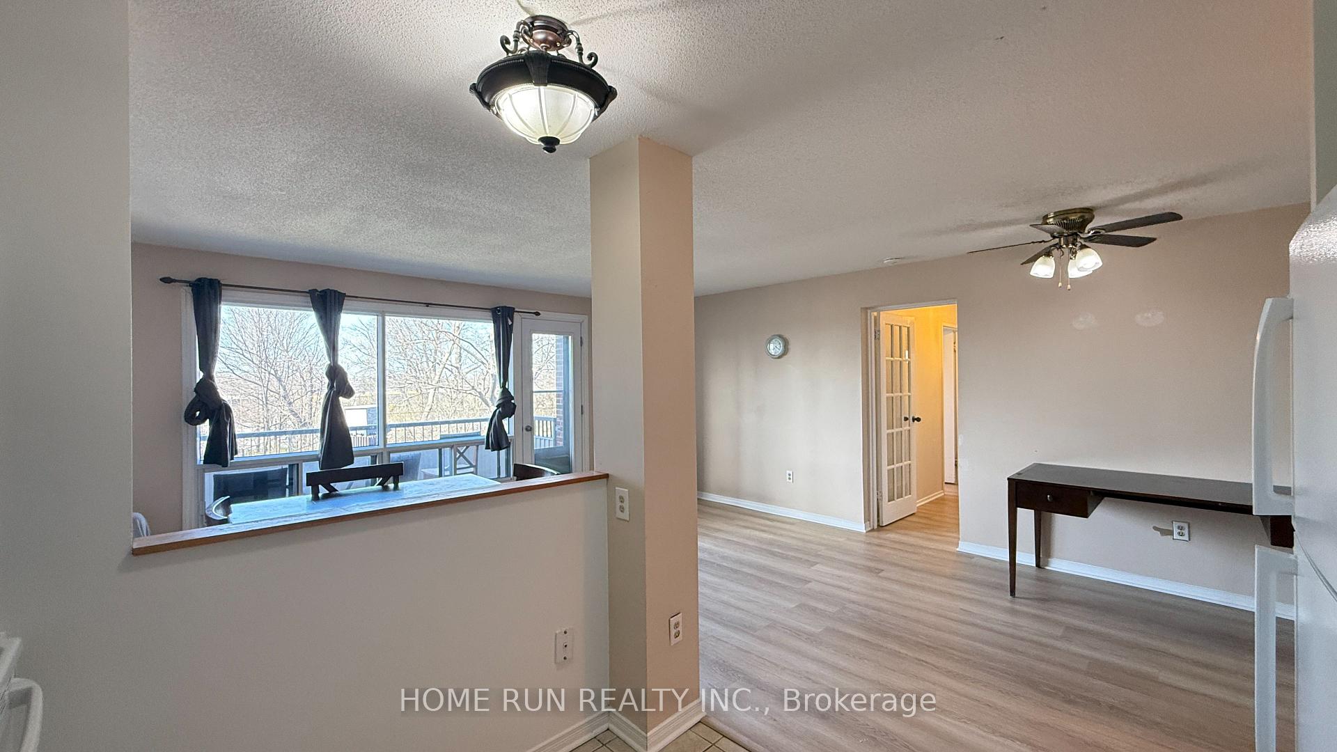 Photo 4 of Unit 218, 20 Chesterton Drive, Ottawa, Borden Farm/Stewart Farm/Carleton Heights/Parkwood Hills — HOMEH