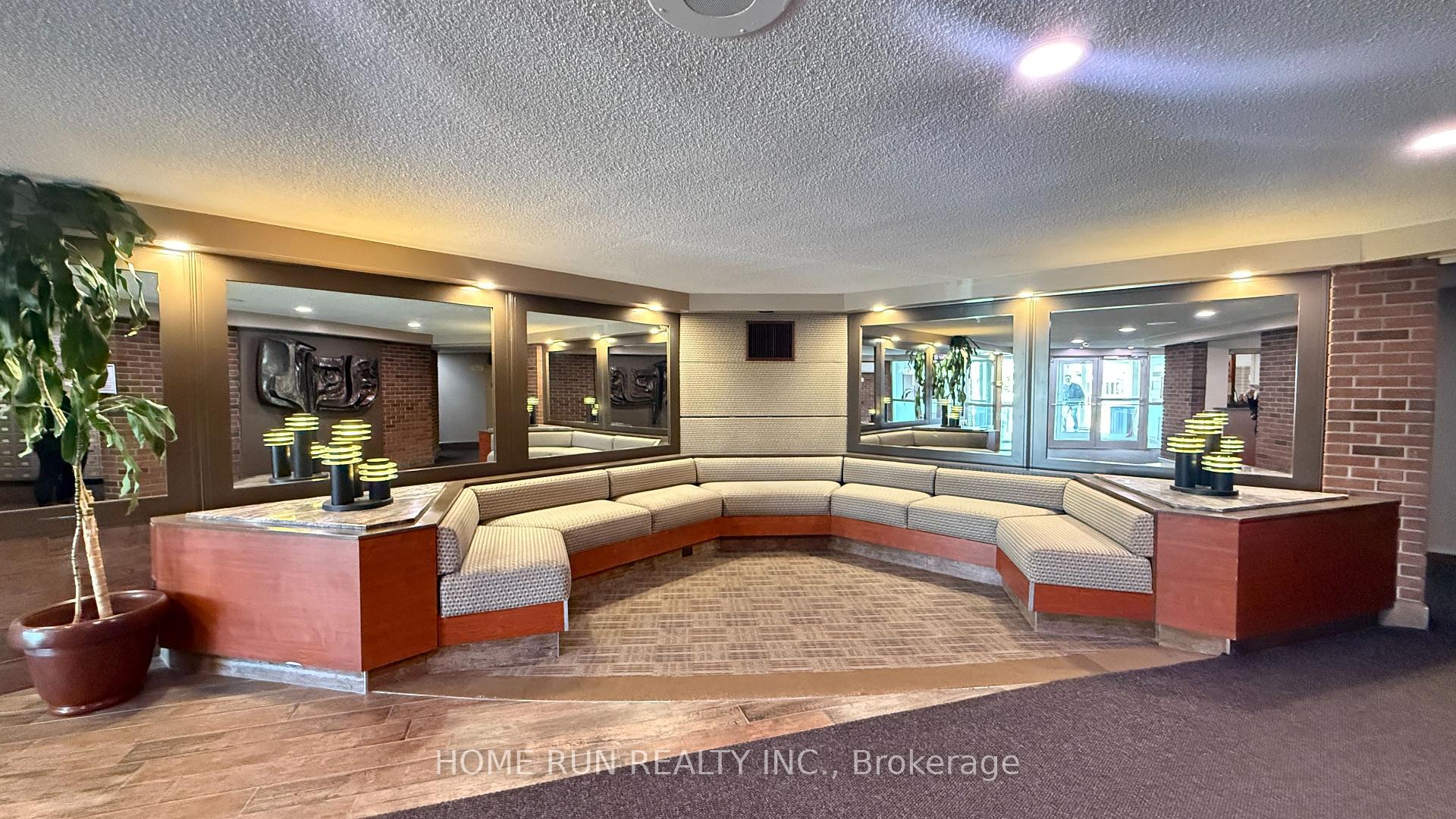 Photo 19 of Unit 218, 20 Chesterton Drive, Ottawa, Borden Farm/Stewart Farm/Carleton Heights/Parkwood Hills — HOMEH