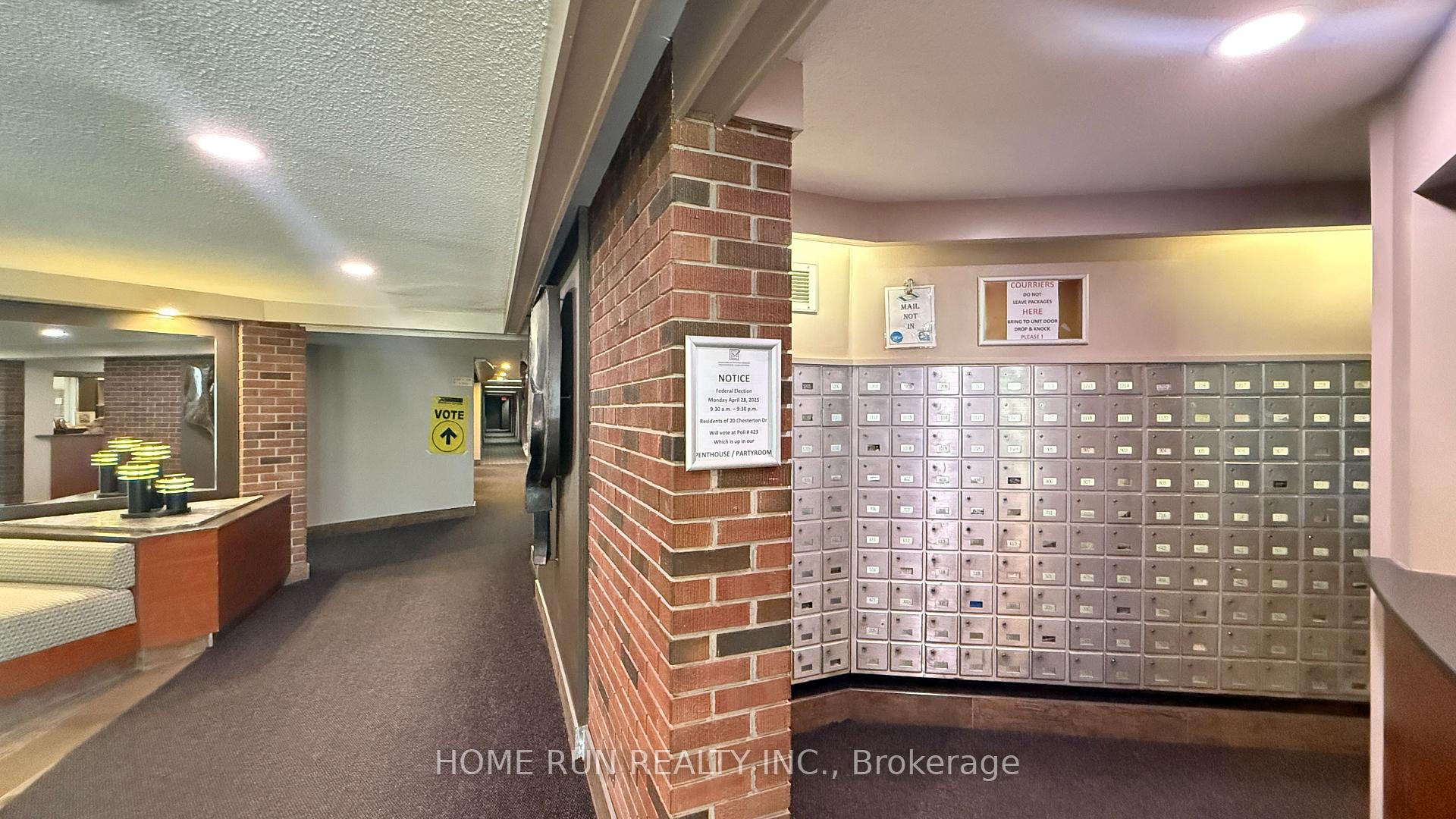Photo 20 of Unit 218, 20 Chesterton Drive, Ottawa, Borden Farm/Stewart Farm/Carleton Heights/Parkwood Hills — HOMEH
