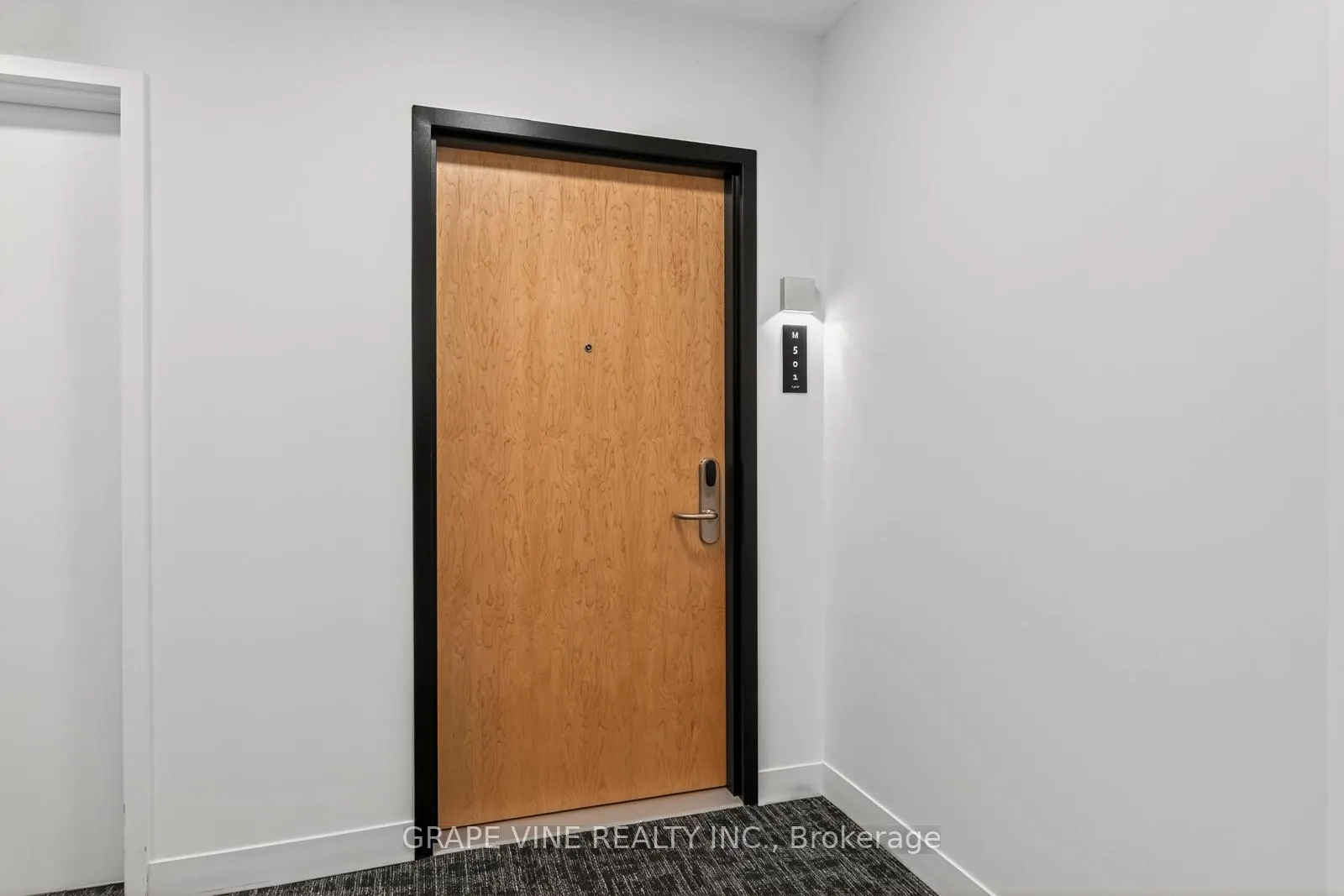 Photo 6 of Unit 501, 340 Queen Street, Ottawa, Ottawa Centre — HOMEH